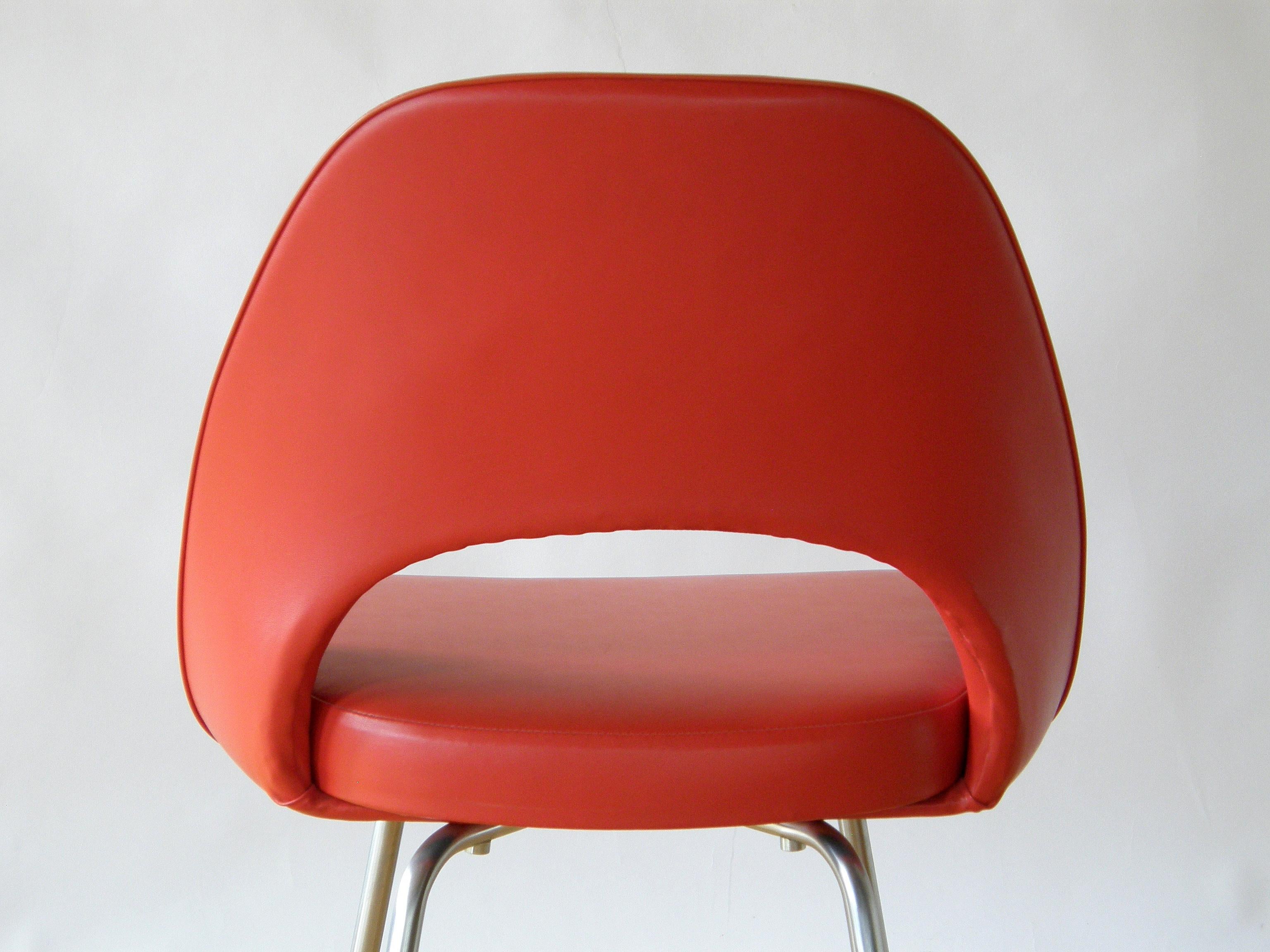 American Eero Saarinen Armless Executive Chair for Knoll Associates Model 72 Red Vinyl