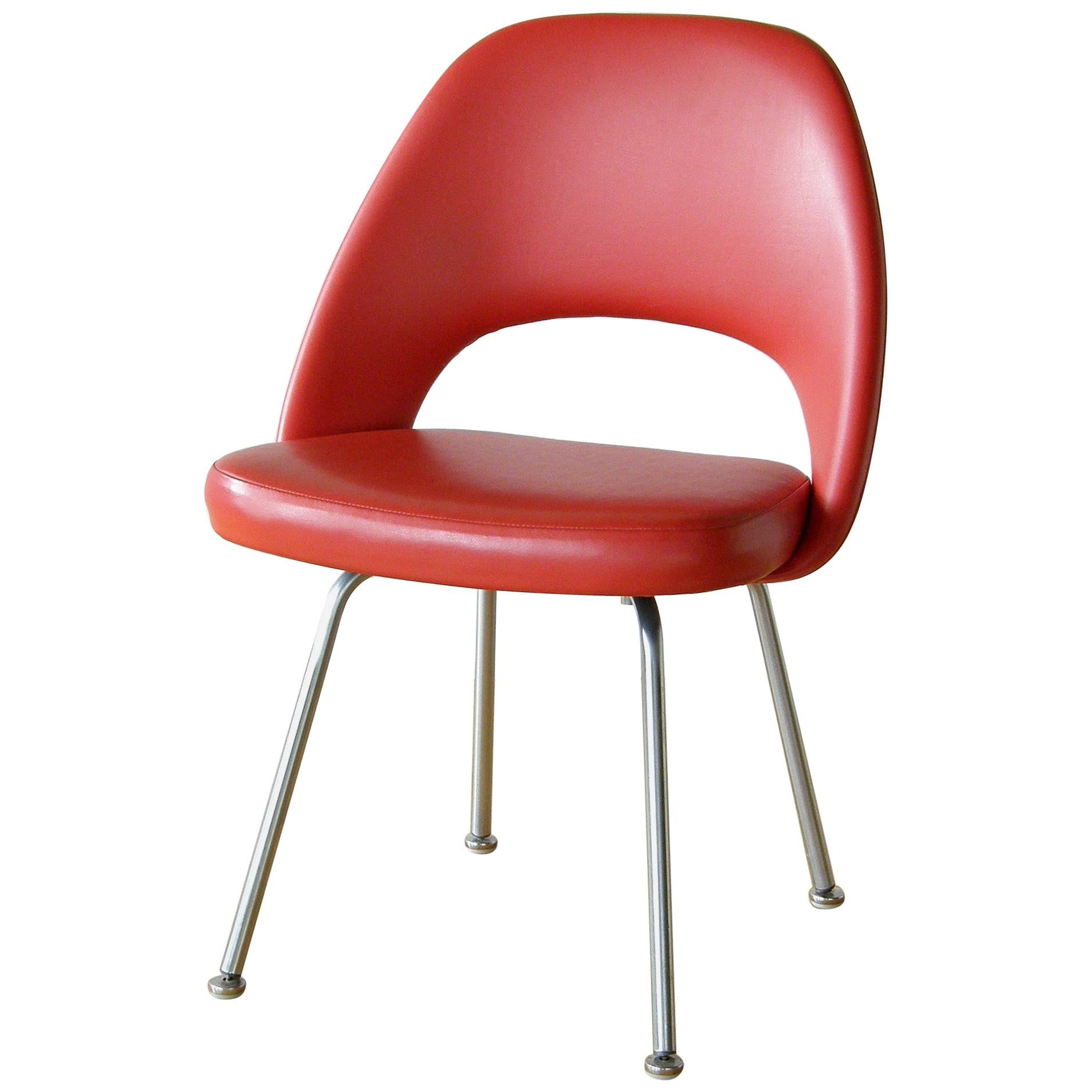 Eero Saarinen Armless Executive Chair for Knoll Associates Model 72 Red Vinyl