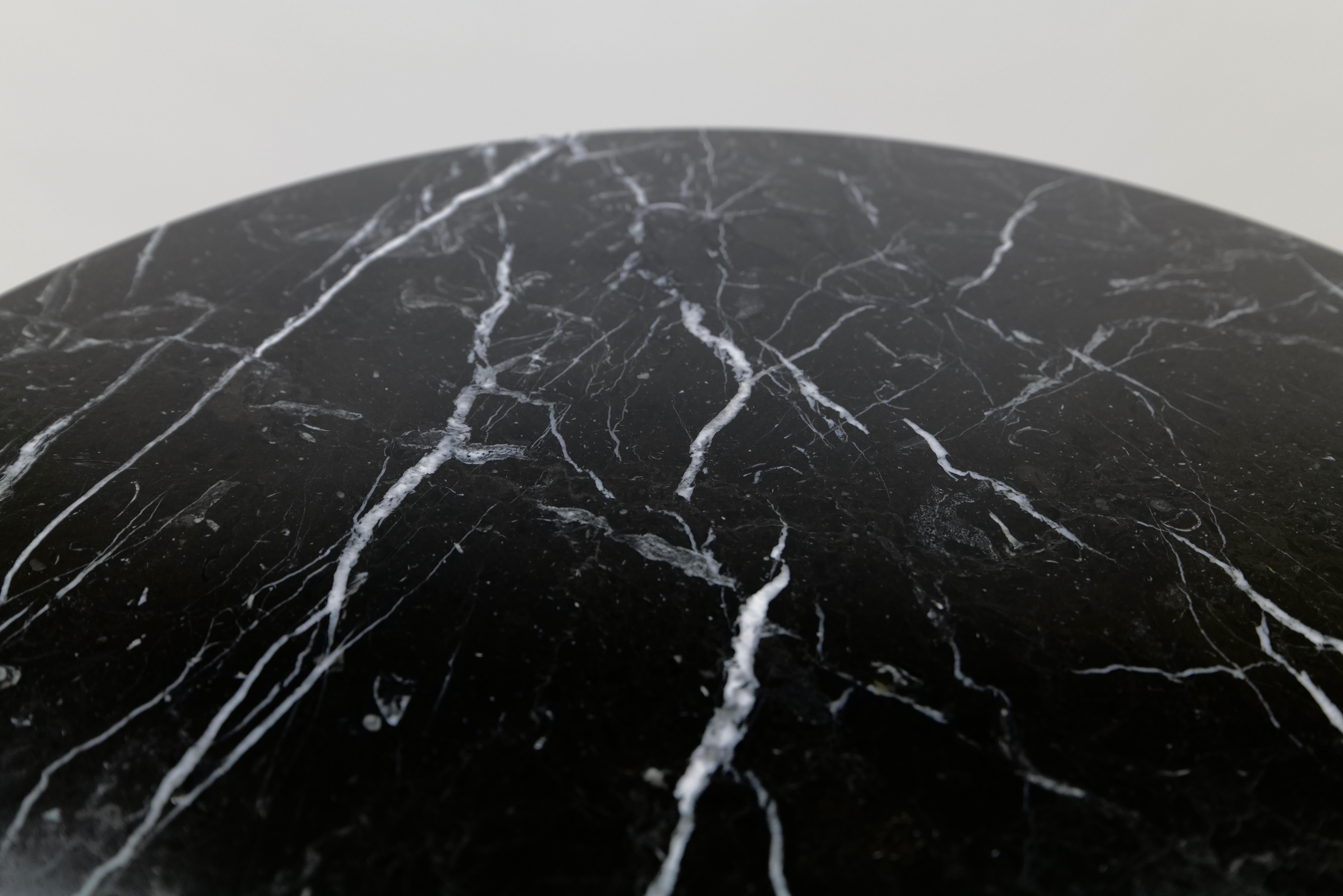 Eero Saarinen Black Marble Tulip Side Table 3