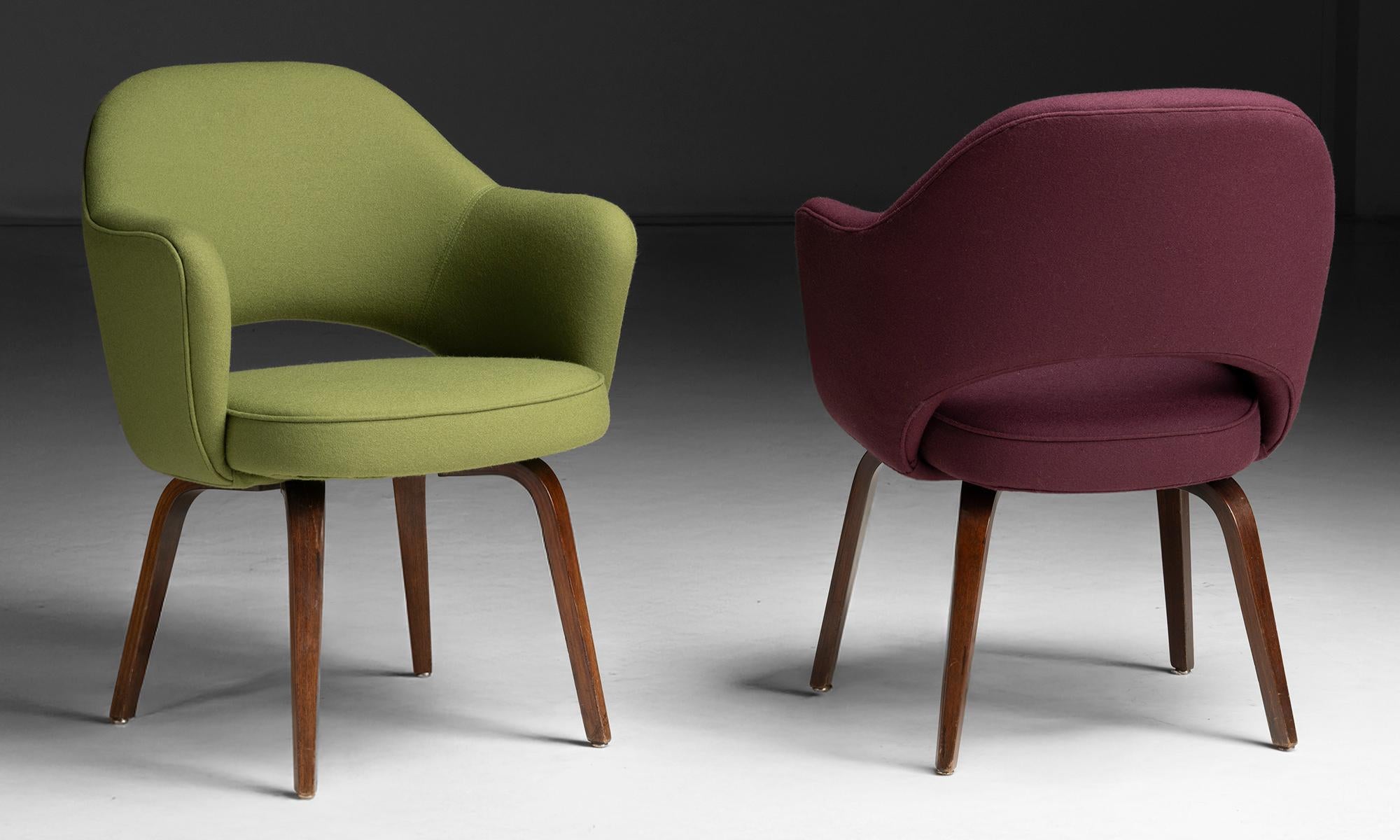 Sedie da pranzo di Eero Saarinen in lana, USA circa 1980 In condizioni buone in vendita a Culver City, CA