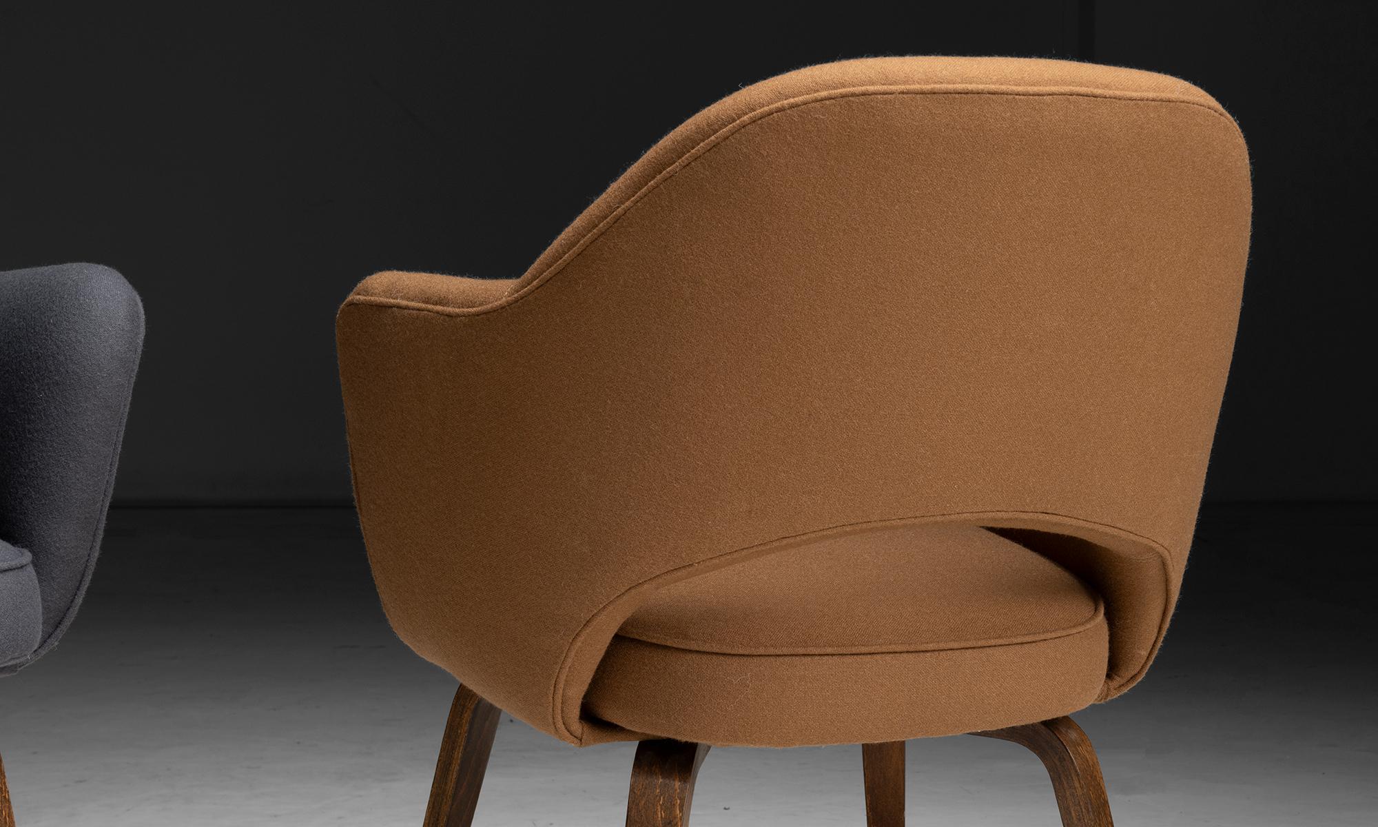 Sedie da pranzo di Eero Saarinen in lana, USA circa 1980 in vendita 2