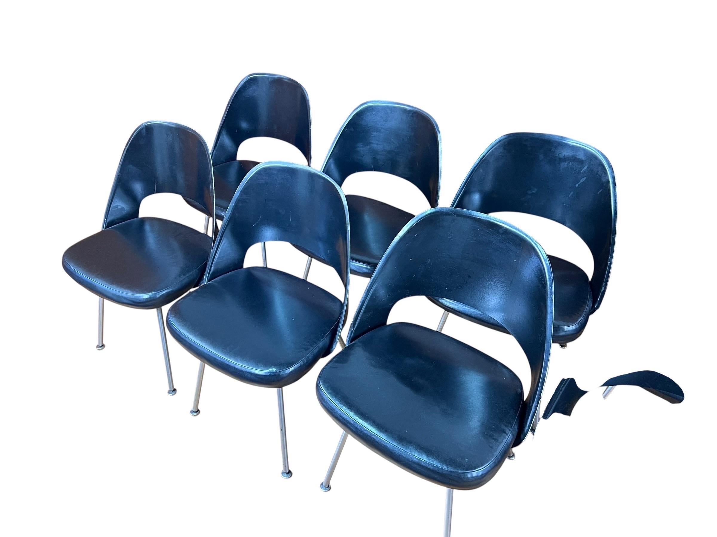 Milieu du XXe siècle Chaises de salle à manger Eero Saarinen Model No 72 by Knoll 1960s - Lot de 10 en vente