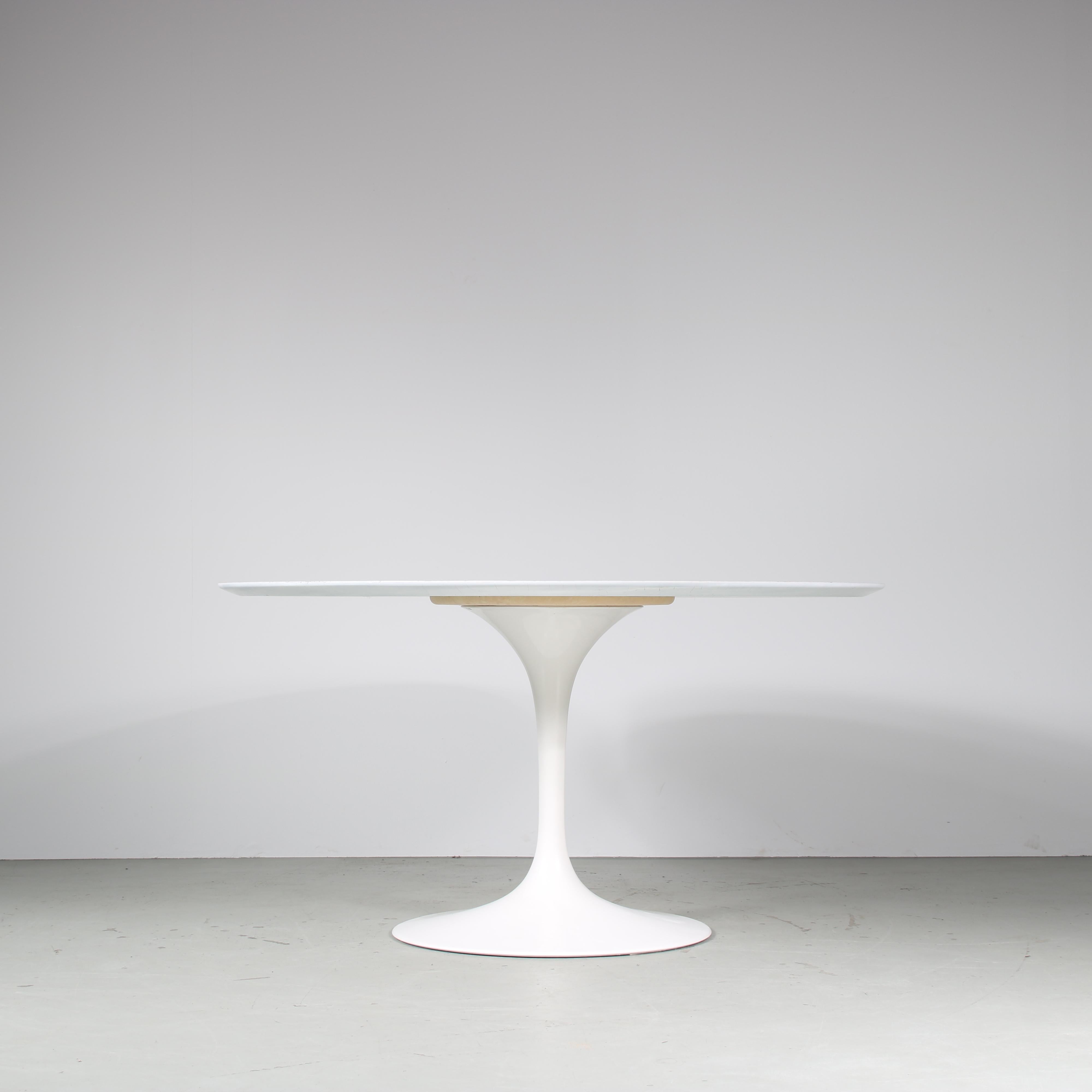 Eero Saarinen Dining Table for Knoll International, USA 1970 In Good Condition In Amsterdam, NL