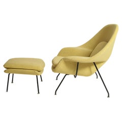 Vintage Eero Saarinen Early Womb Chair for Knoll