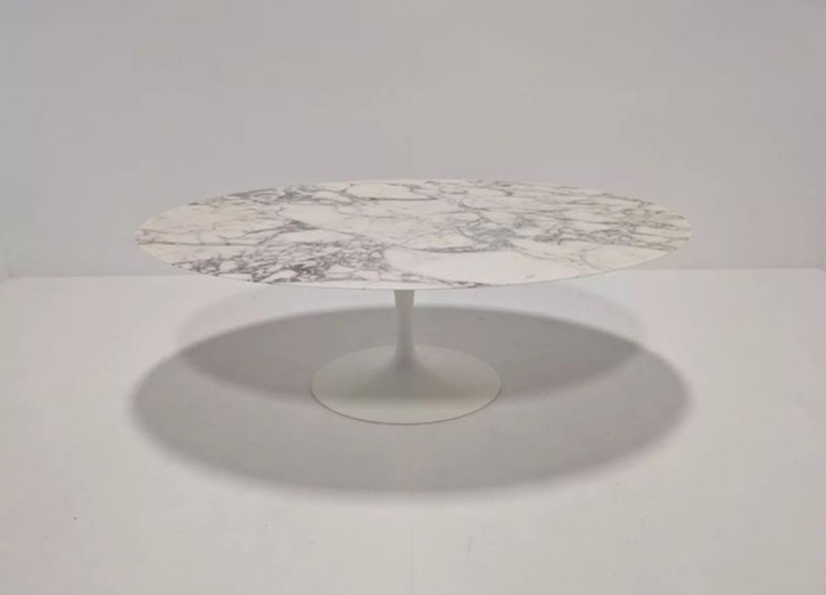 French Eero SAARINEN - Edition KNOLL TULIP oval table