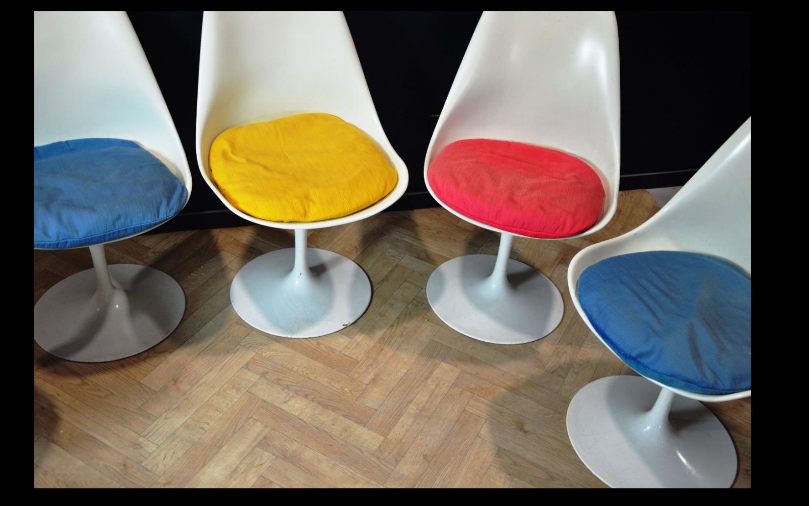 Eero Saarinen et Edition Knoll Set of 6 Swiveling Tulip Chairs, 1956 In Fair Condition For Sale In Saint-Ouen, FR