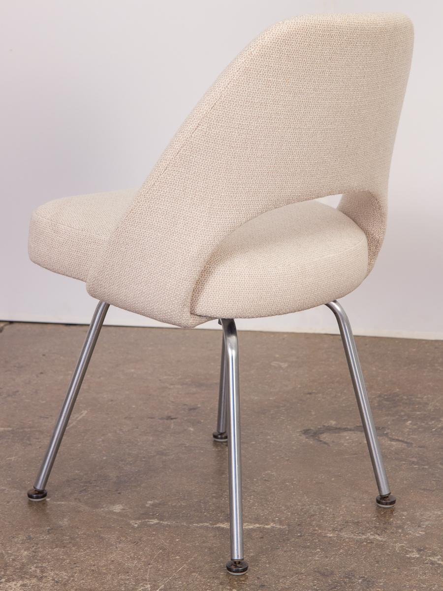 20th Century Eero Saarinen Executive Armless Chair for Knoll For Sale
