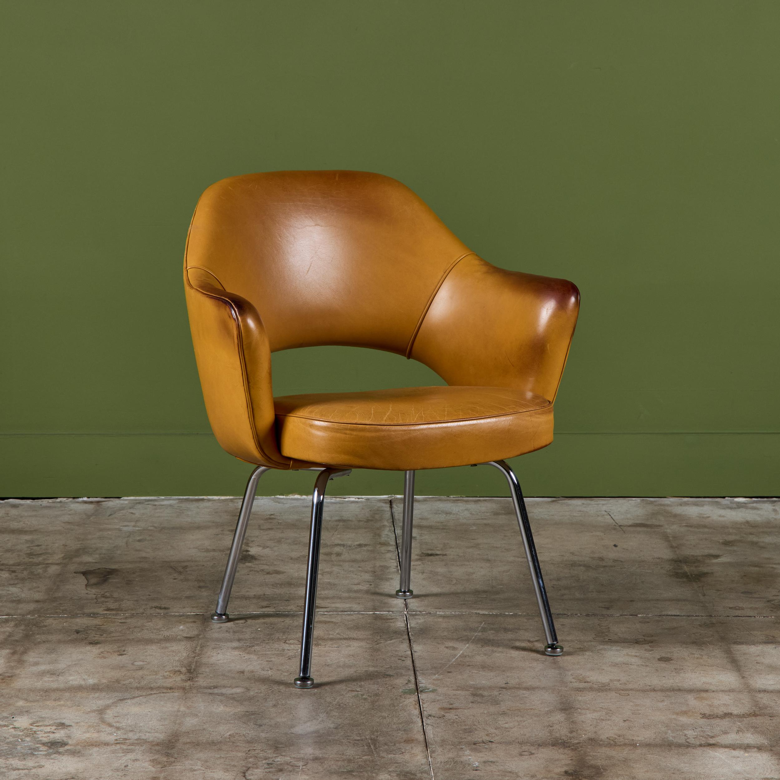 Fauteuil en cuir 