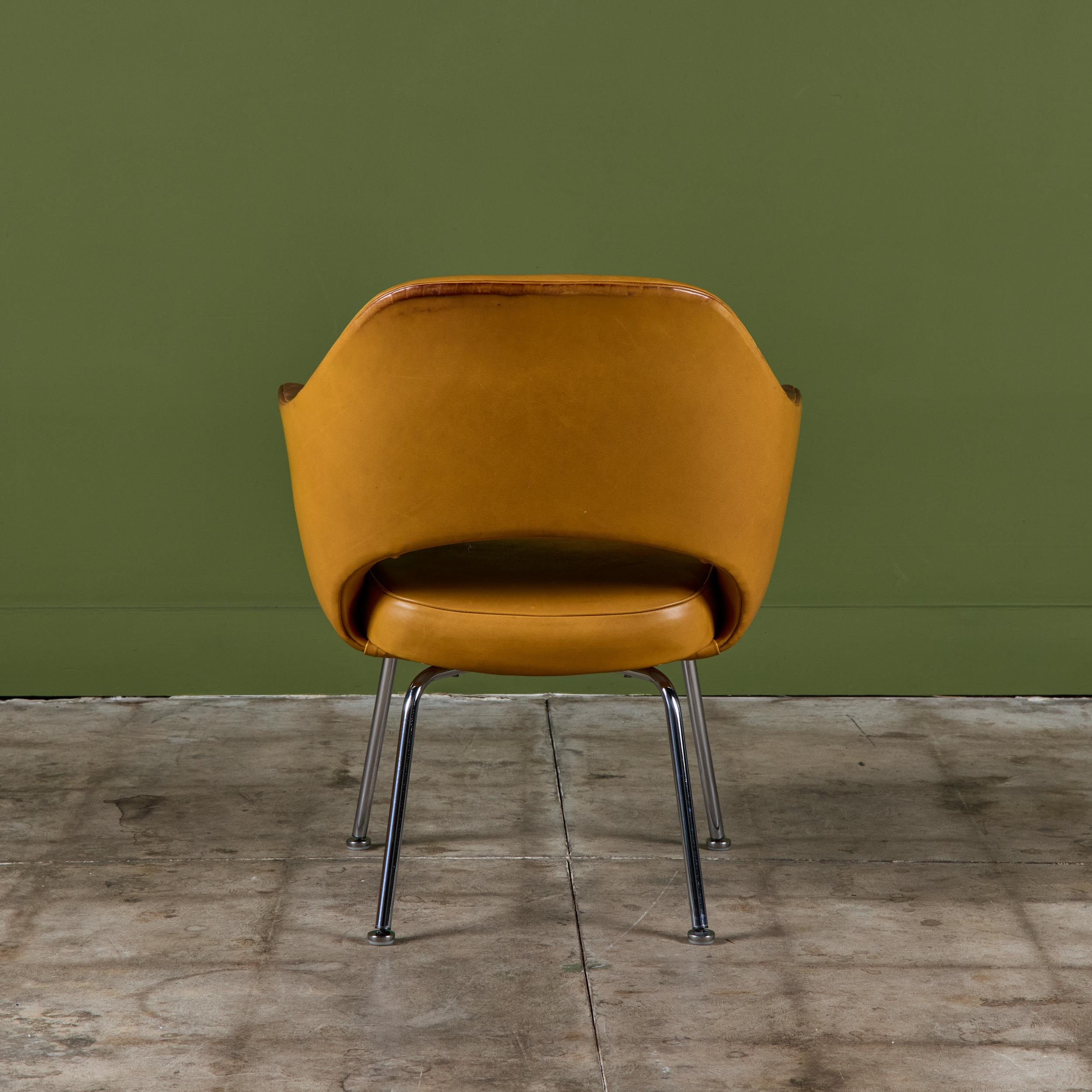 Fauteuil en cuir 
