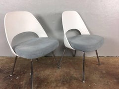 Pair of Eero Saarinen Executive or Dining Chairs