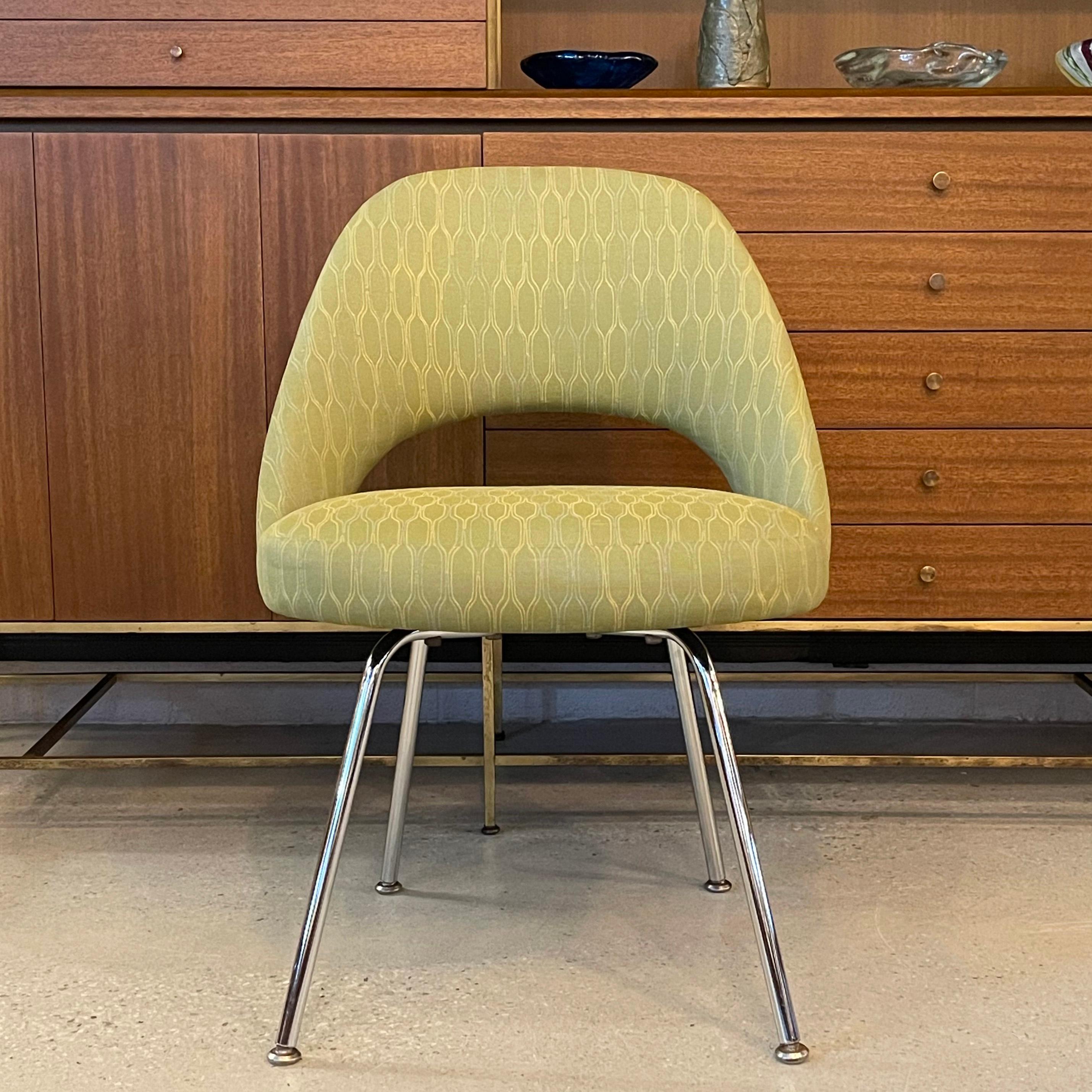 Mid-Century Modern Eero Saarinen Executive Side Chair For Knoll For Sale