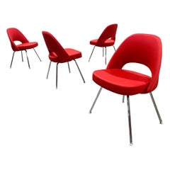 Eero Saarinen Executive Side Chairs by Knoll Set of 4