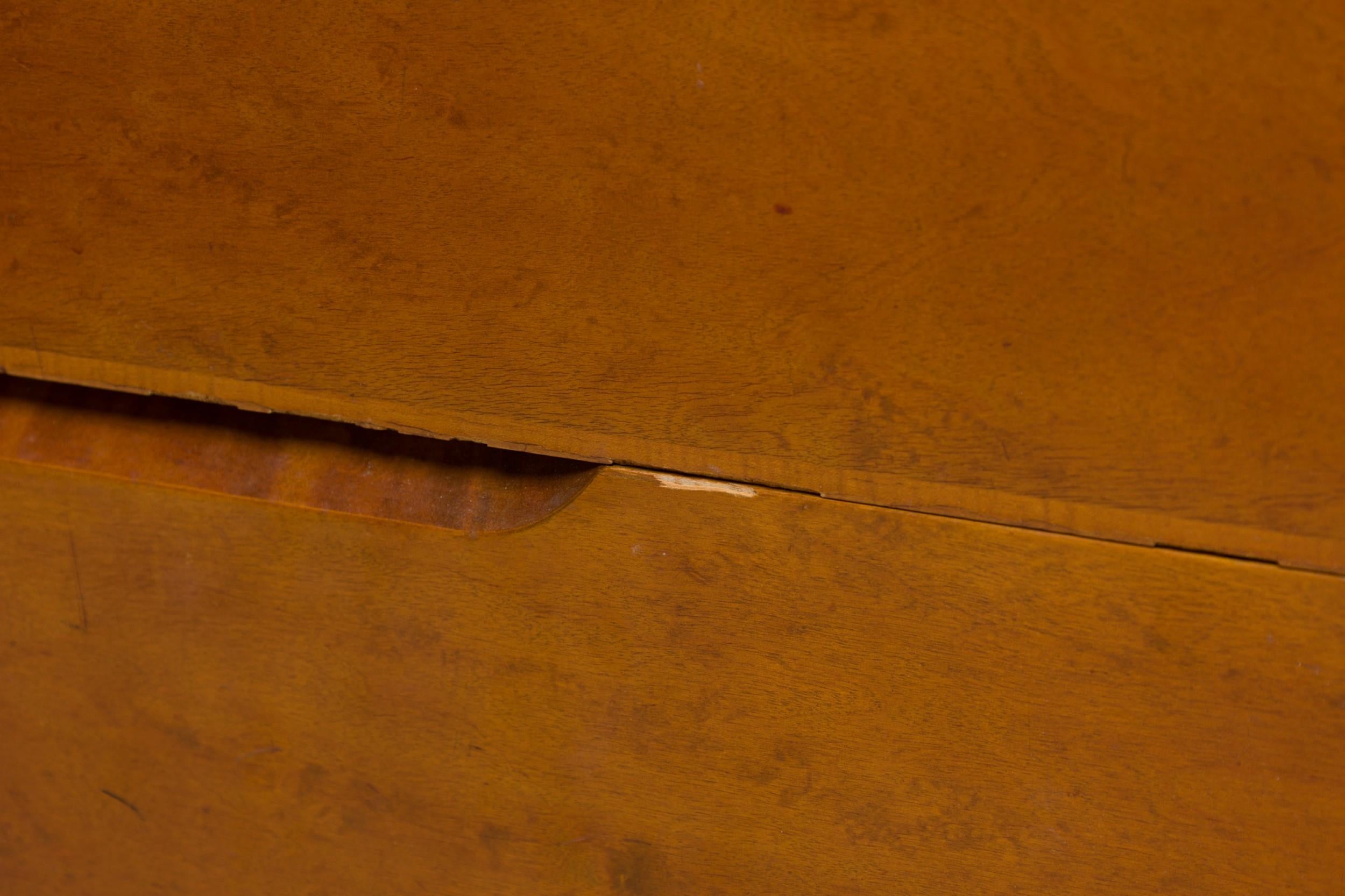 Eero Saarinen Finnish Modern Inlaid Birch and Maple Sideboard Dresser For Sale 8