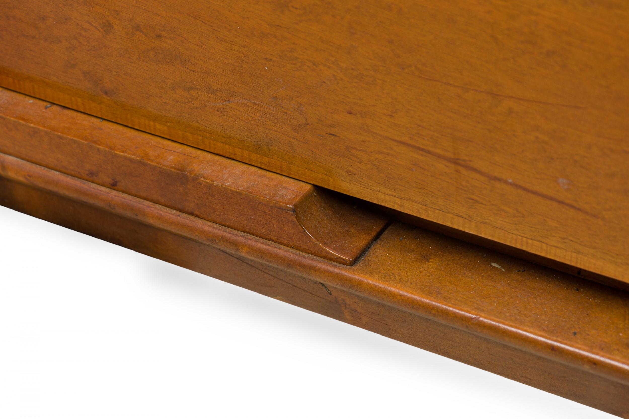 Eero Saarinen Finnish Modern Inlaid Birch and Maple Sideboard Dresser For Sale 10