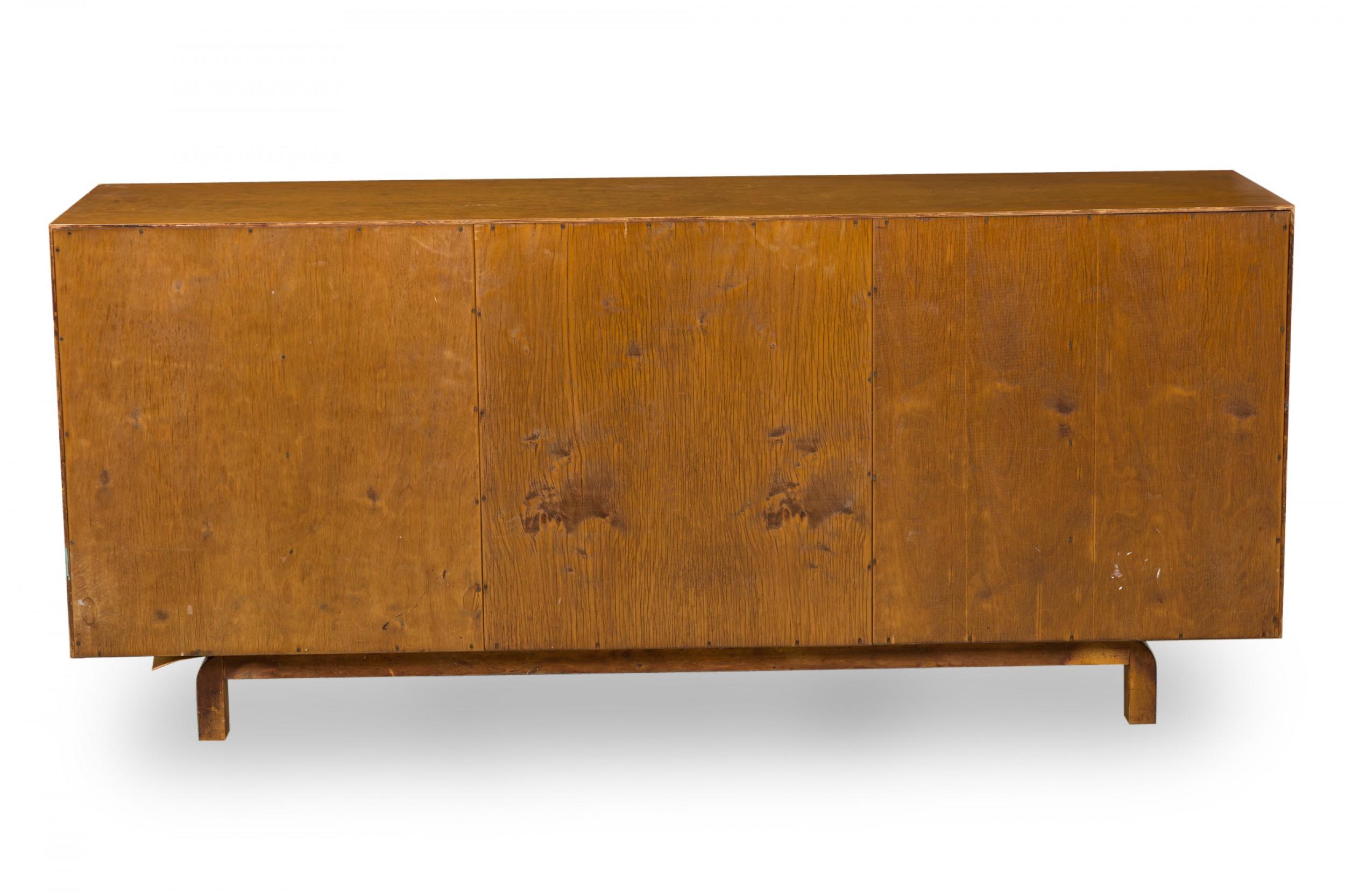 Eero Saarinen Finnish Modern Inlaid Birch and Maple Sideboard Dresser In Good Condition For Sale In New York, NY