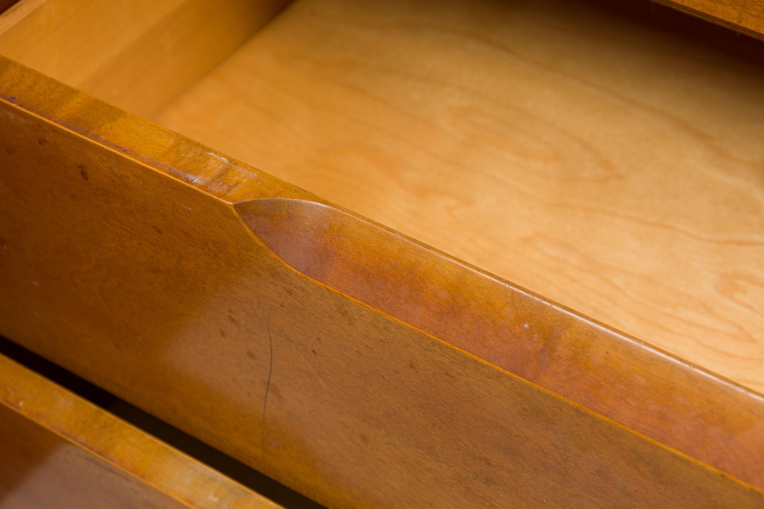 Eero Saarinen Finnish Modern Inlaid Birch and Maple Sideboard Dresser 1