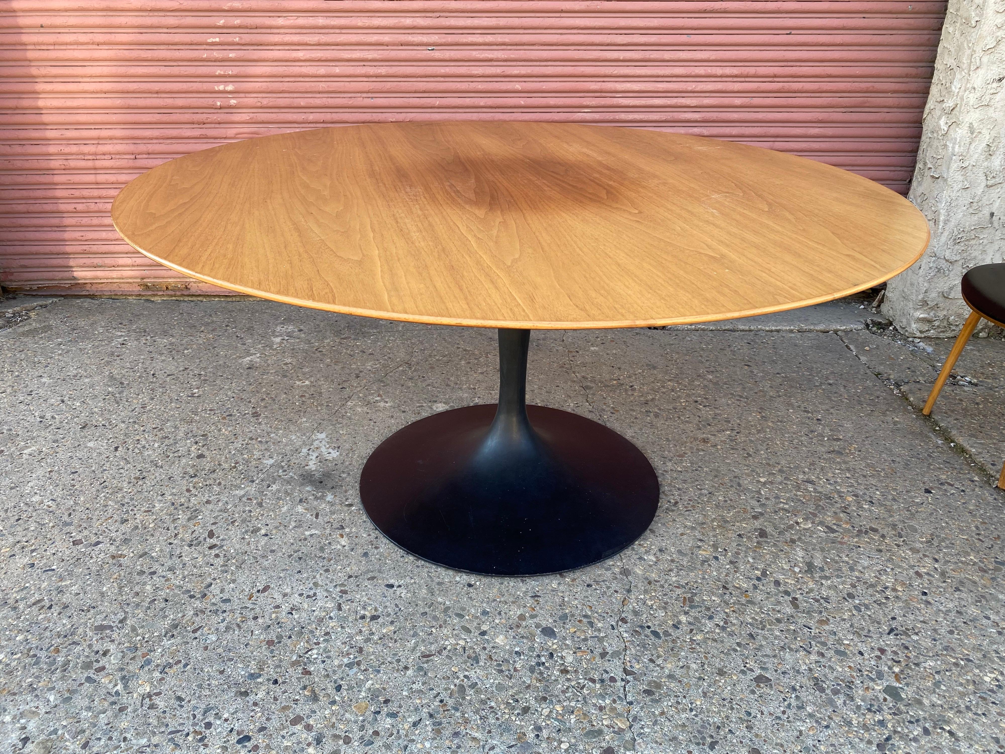 Eero Saarinen for Knoll Game Table and 4 Norman Cherner Side Chairs 3
