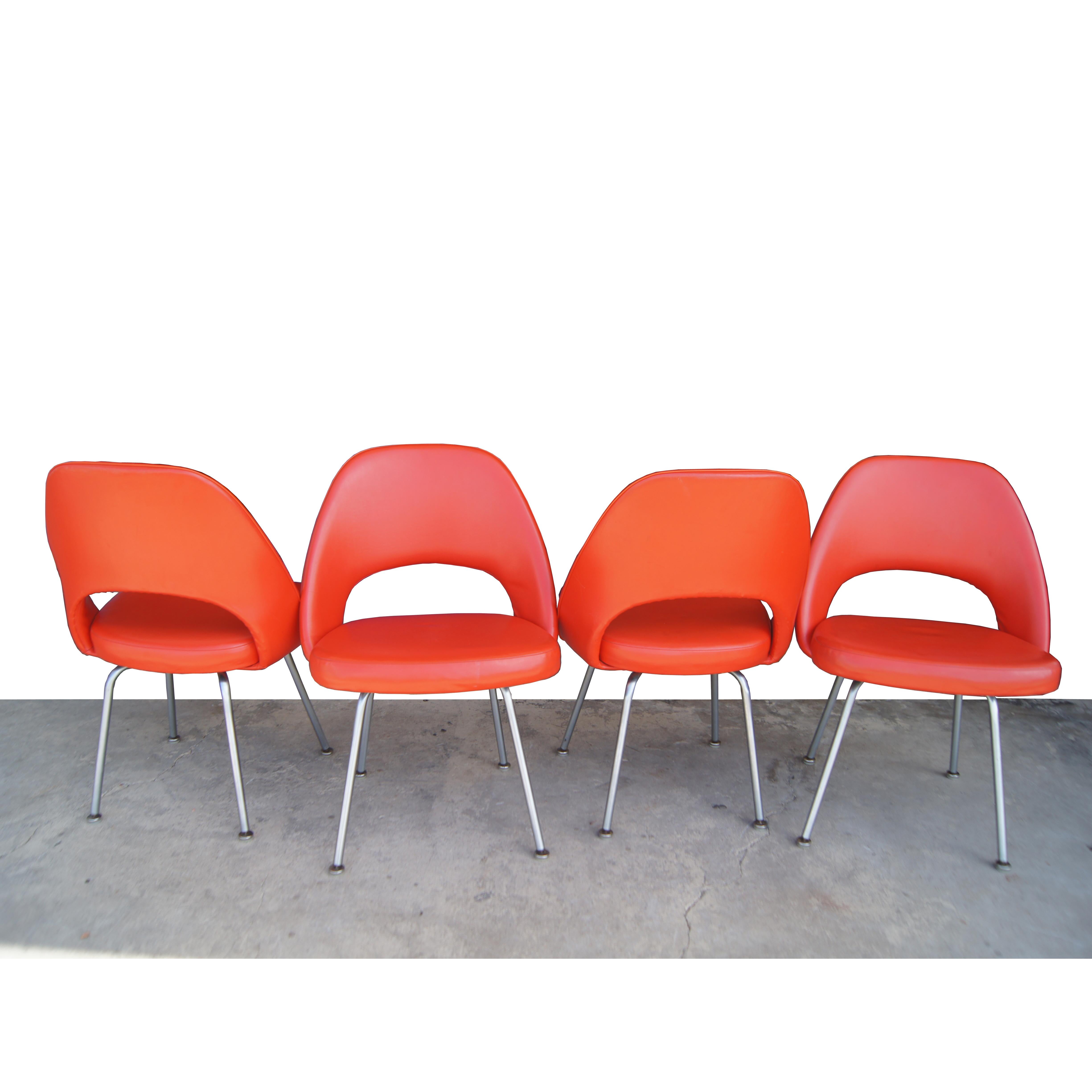 American Eero Saarinen for Knoll 72U Chair; Set of Four