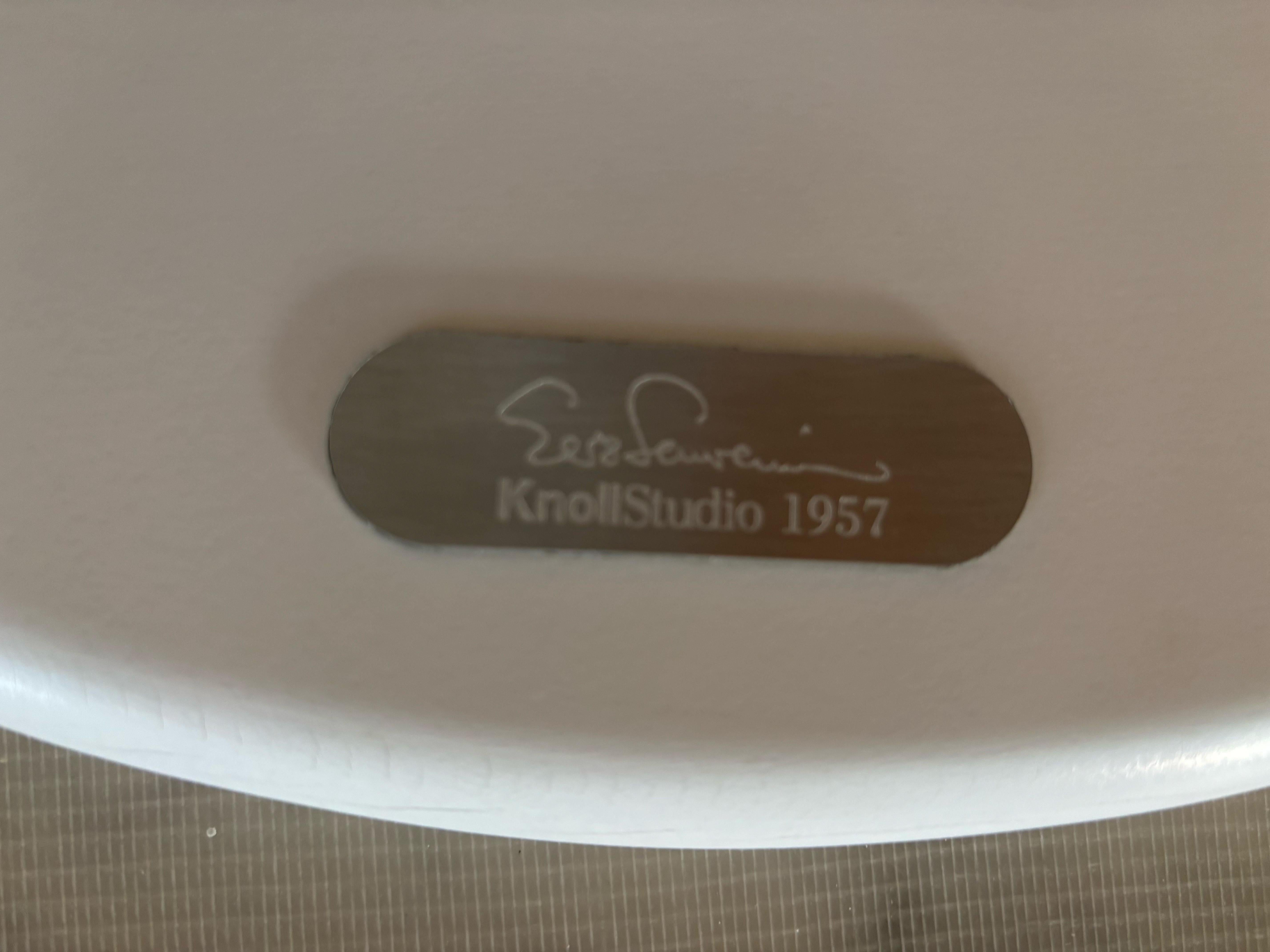 Aluminium Table ovale en marbre Eero Saarinen pour Knoll 96 en vente