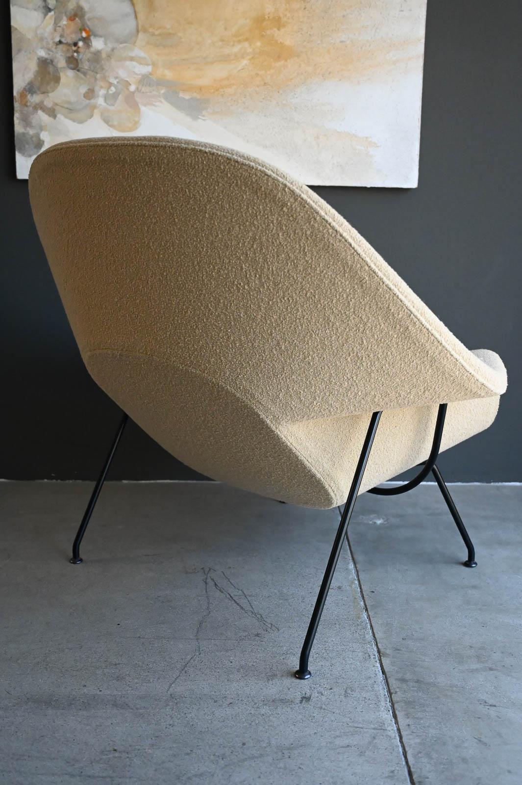 Contemporary Eero Saarinen for Knoll Boucle Womb Chair, 2019 For Sale