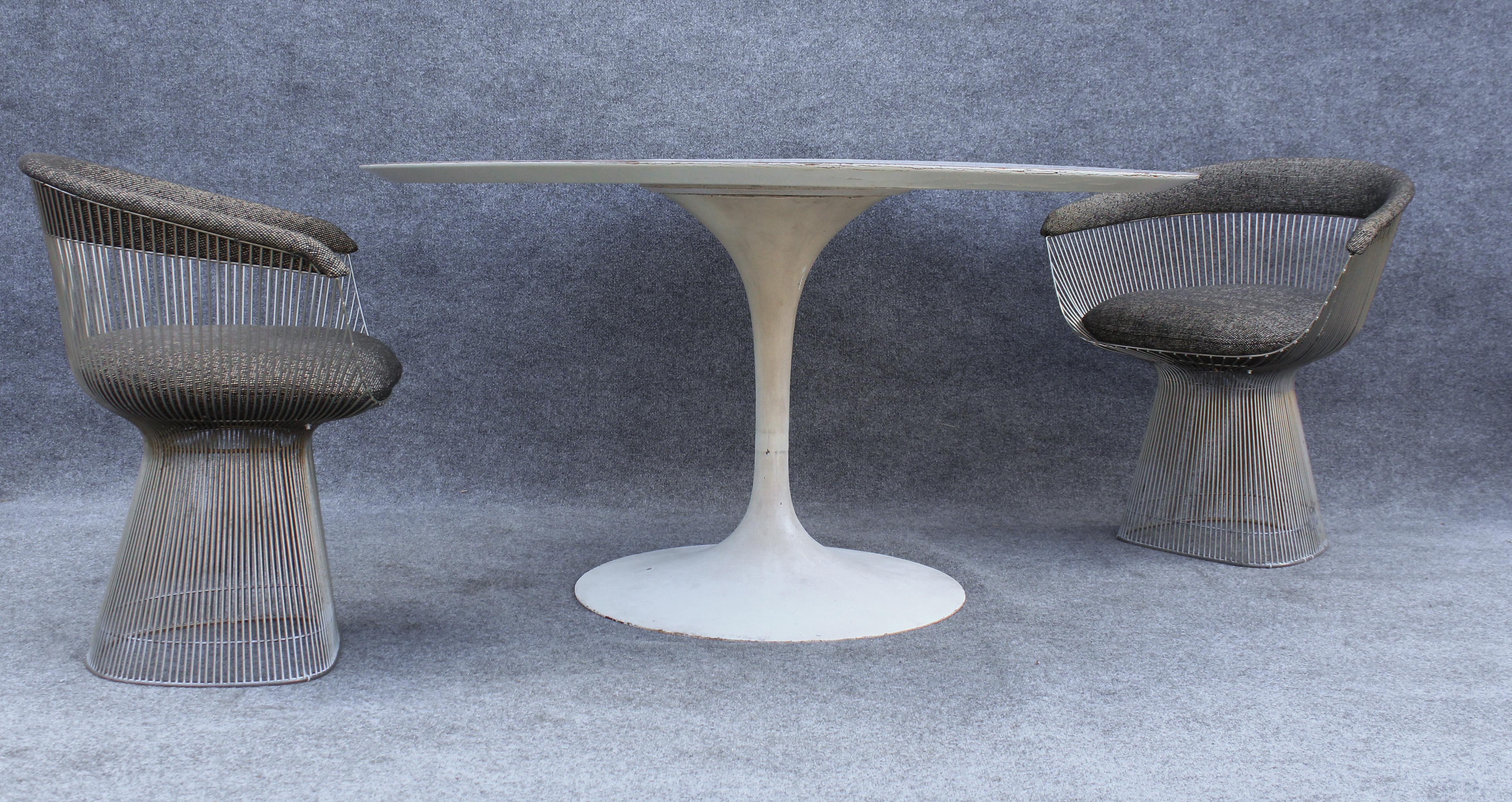 Eero Saarinen for Knoll Early Tulip Table Base en fonte et stratifié blanc 54