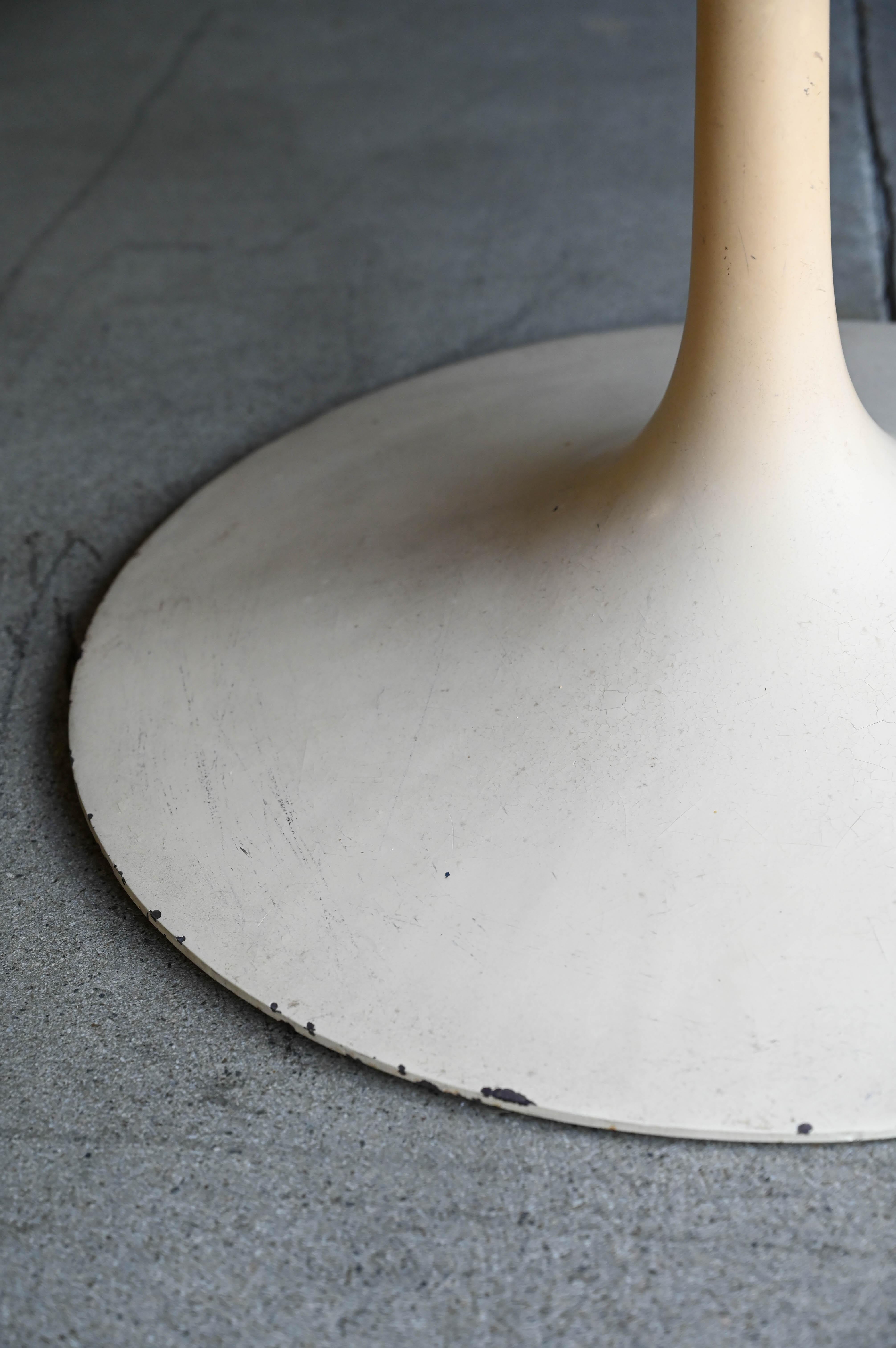 Iron Eero Saarinen for Knoll Early Walnut Dining Table 42