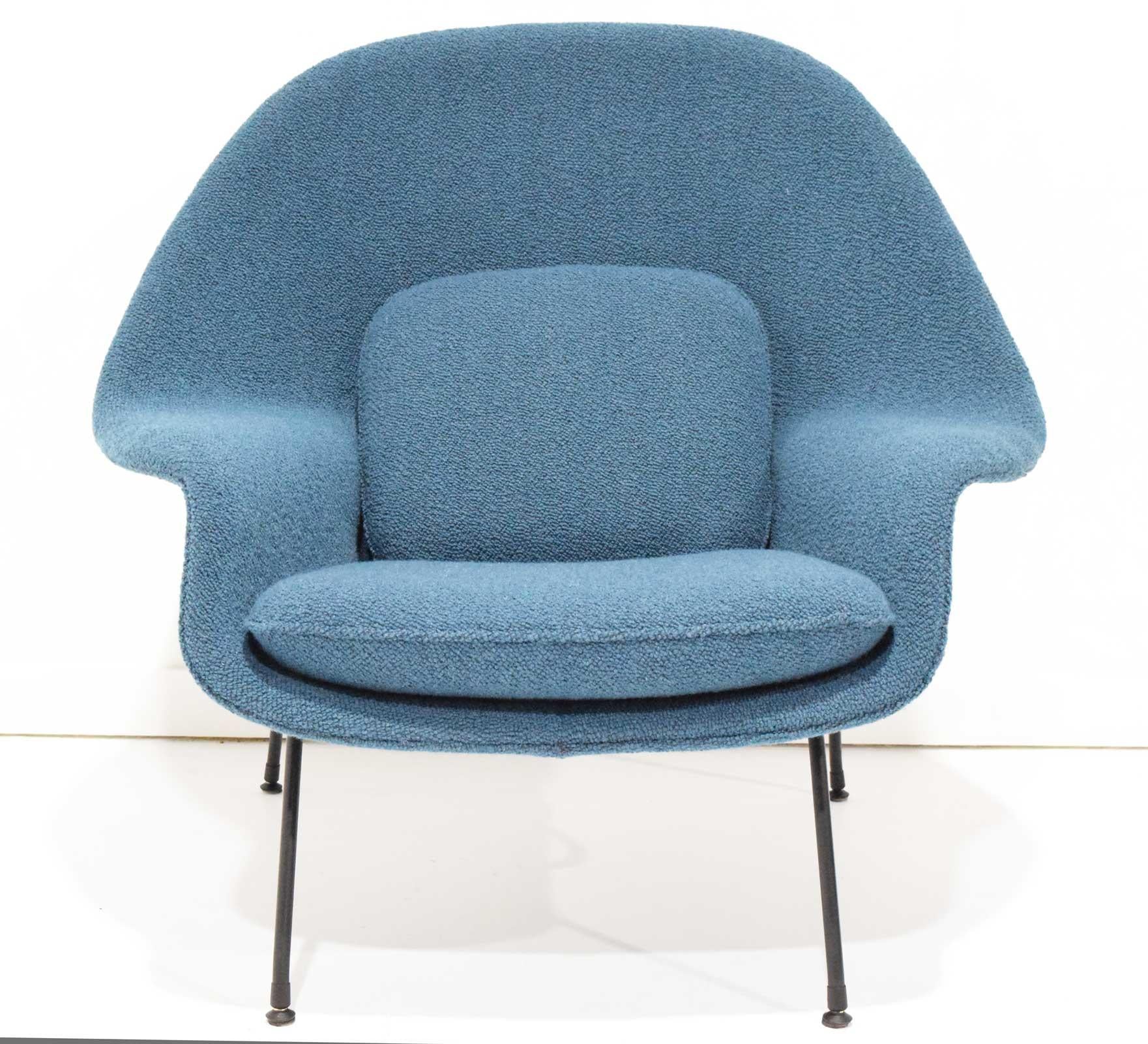 20th Century Eero Saarinen for Knoll Early Womb Chair in new Larsen Upholstery