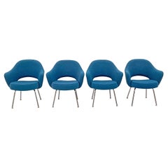 Eero Saarinen for Knoll Executive Armchairs in Blue Classic Boucle