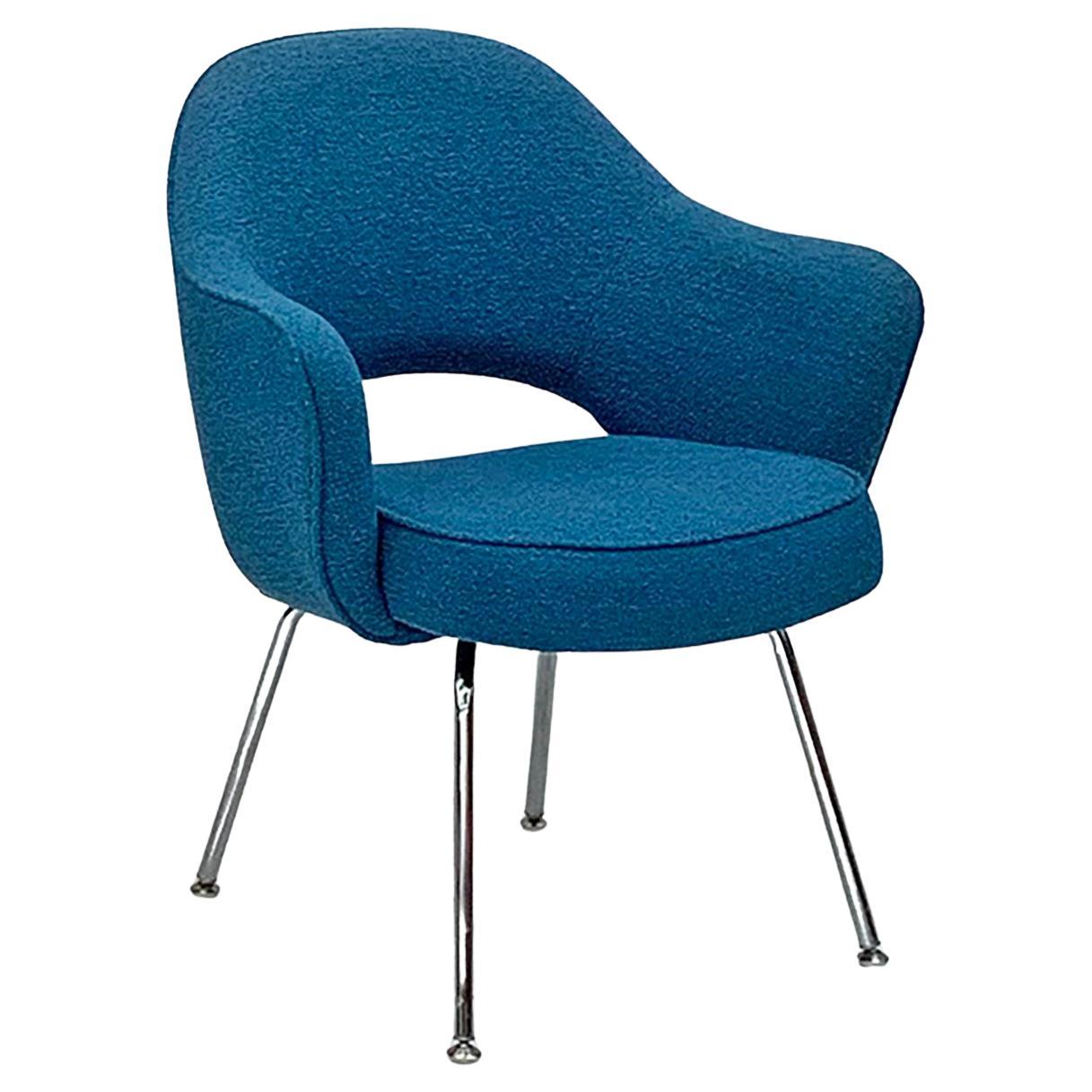 Eero Saarinen for Knoll Executive Armchair in Blue Classic Boucle