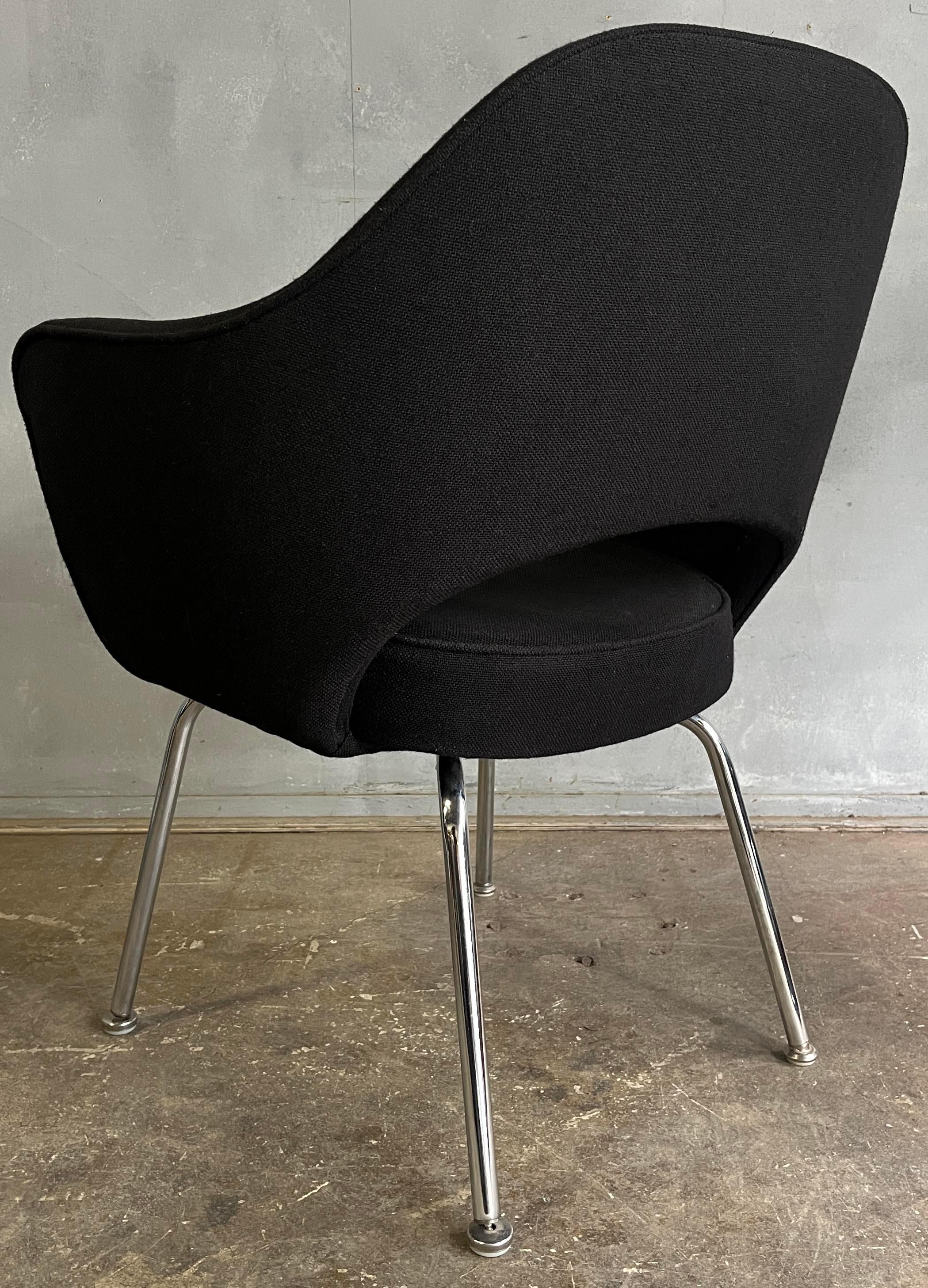 Mid-Century moderno Eero Saarinen per Knoll Sedie Executive/Pranzo Up&Up in vendita