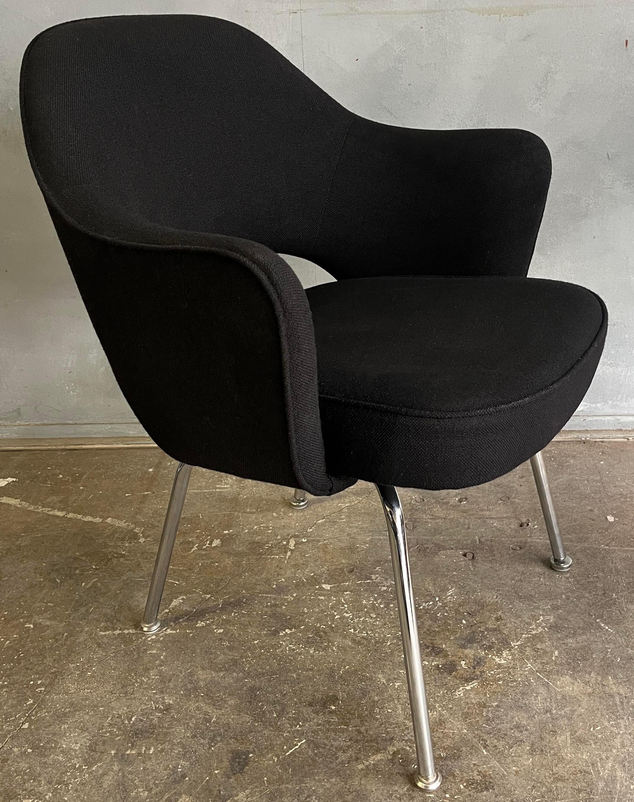 XX secolo Eero Saarinen per Knoll Sedie Executive/Pranzo Up&Up in vendita