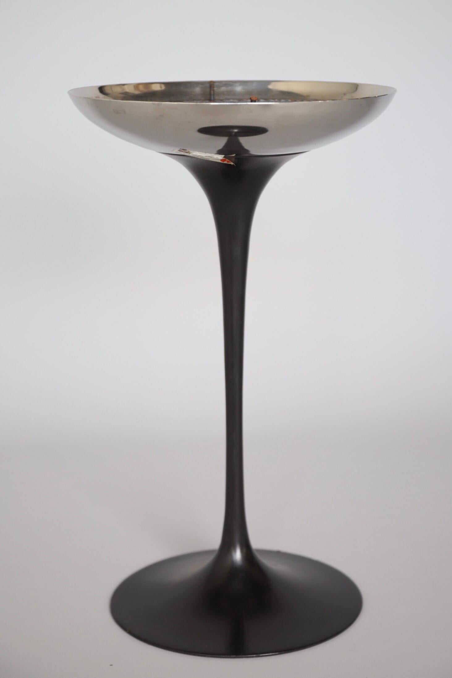 Eero Saarinen for Knoll International, Black Tulip Ashtray 2