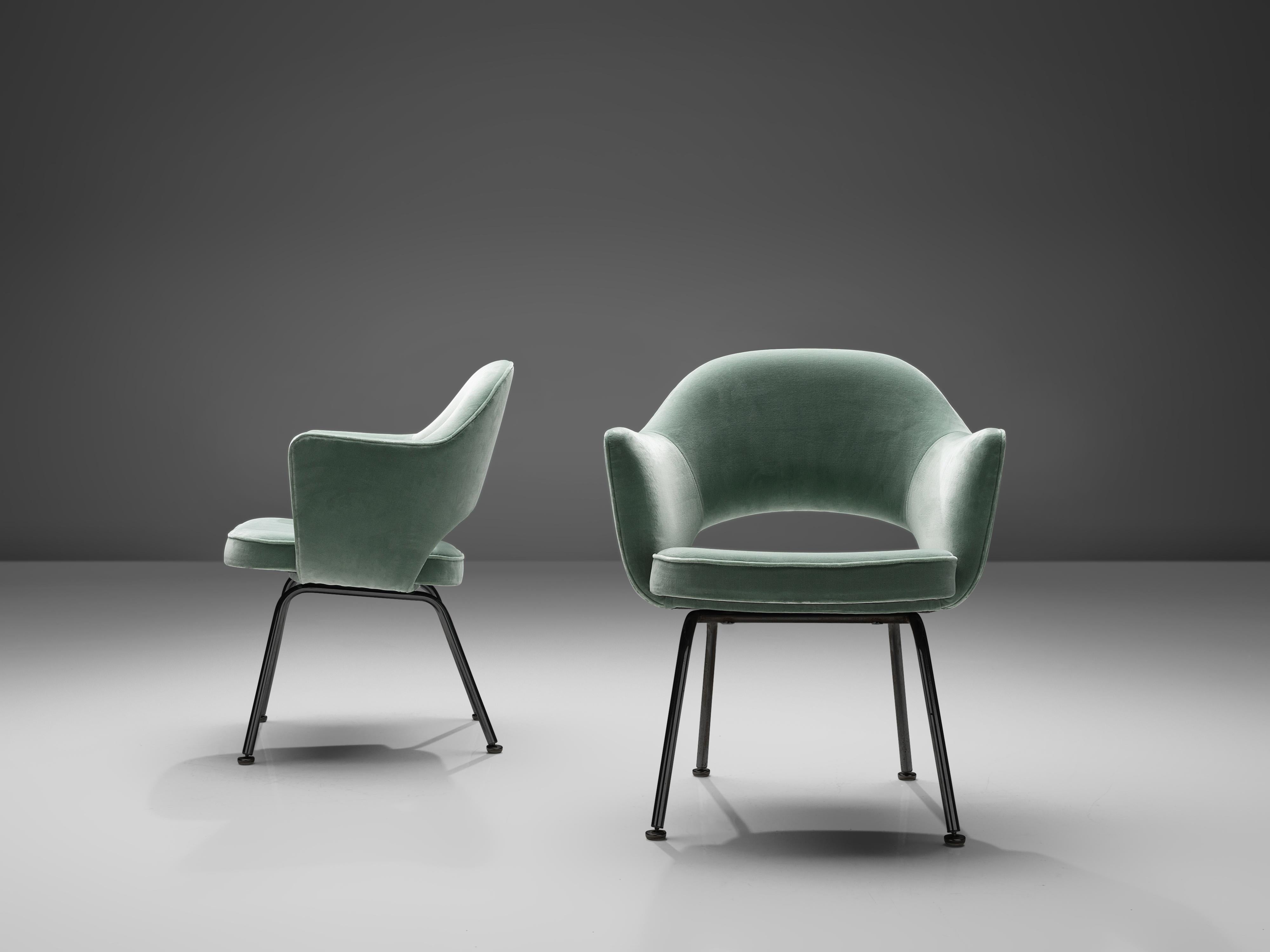 Mid-Century Modern Eero Saarinen for Knoll International Pair of Dining Chairs