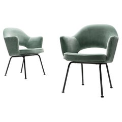 Eero Saarinen for Knoll International Pair of Dining Chairs