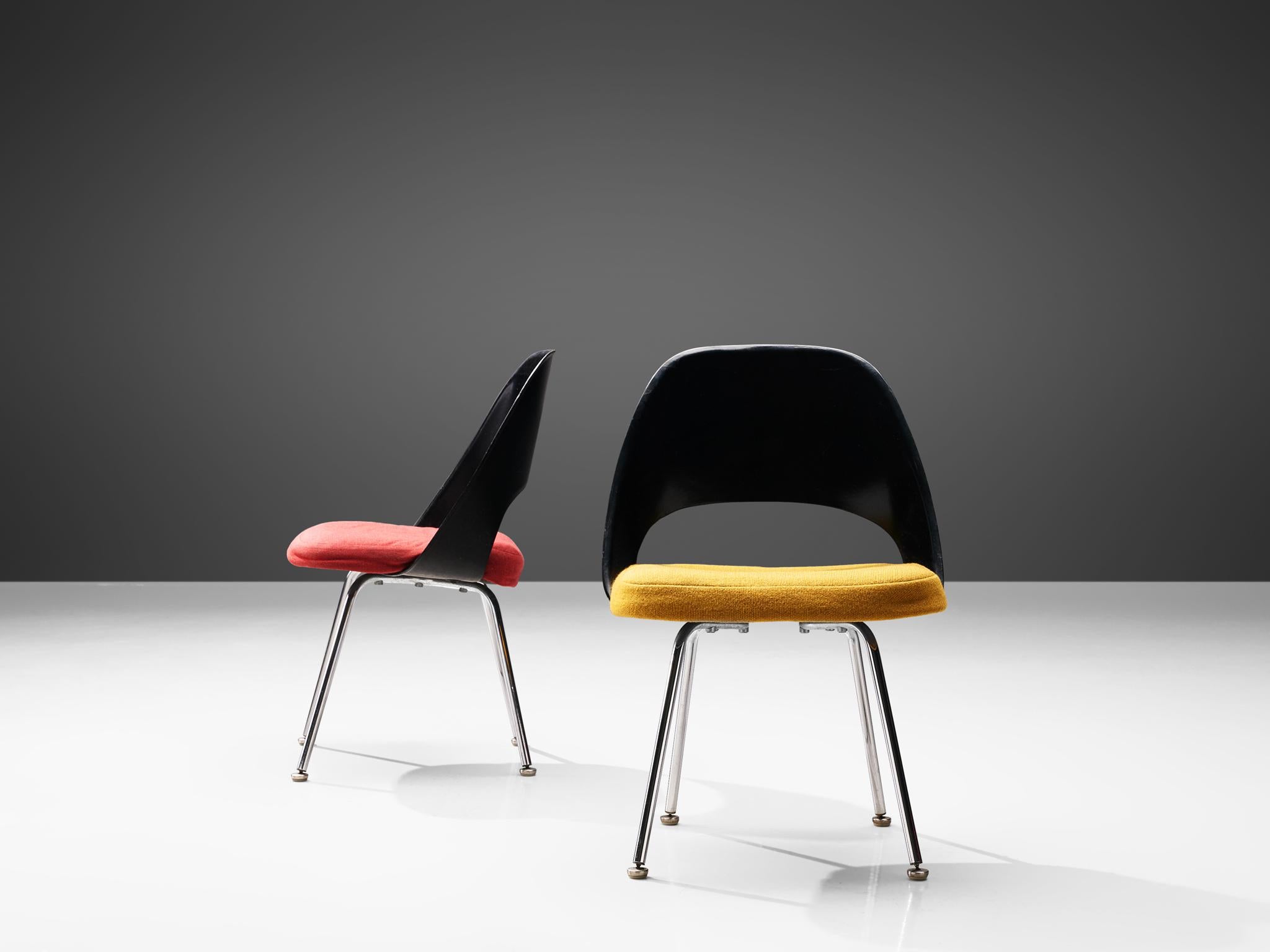 Mid-Century Modern Ensemble de six chaises de salle à manger Eero Saarinen pour Knoll International  en vente