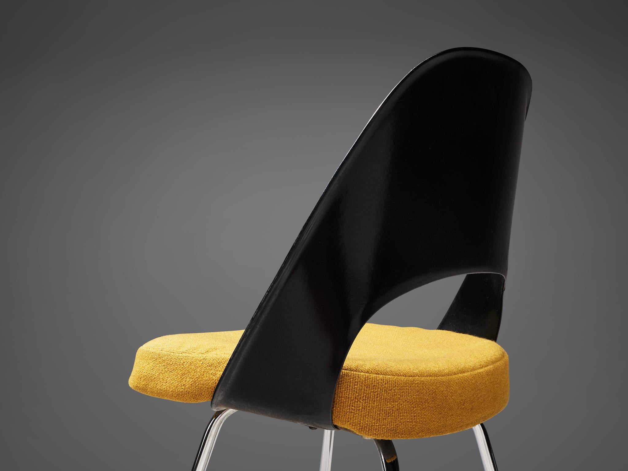 Américain Ensemble de six chaises de salle à manger Eero Saarinen pour Knoll International  en vente