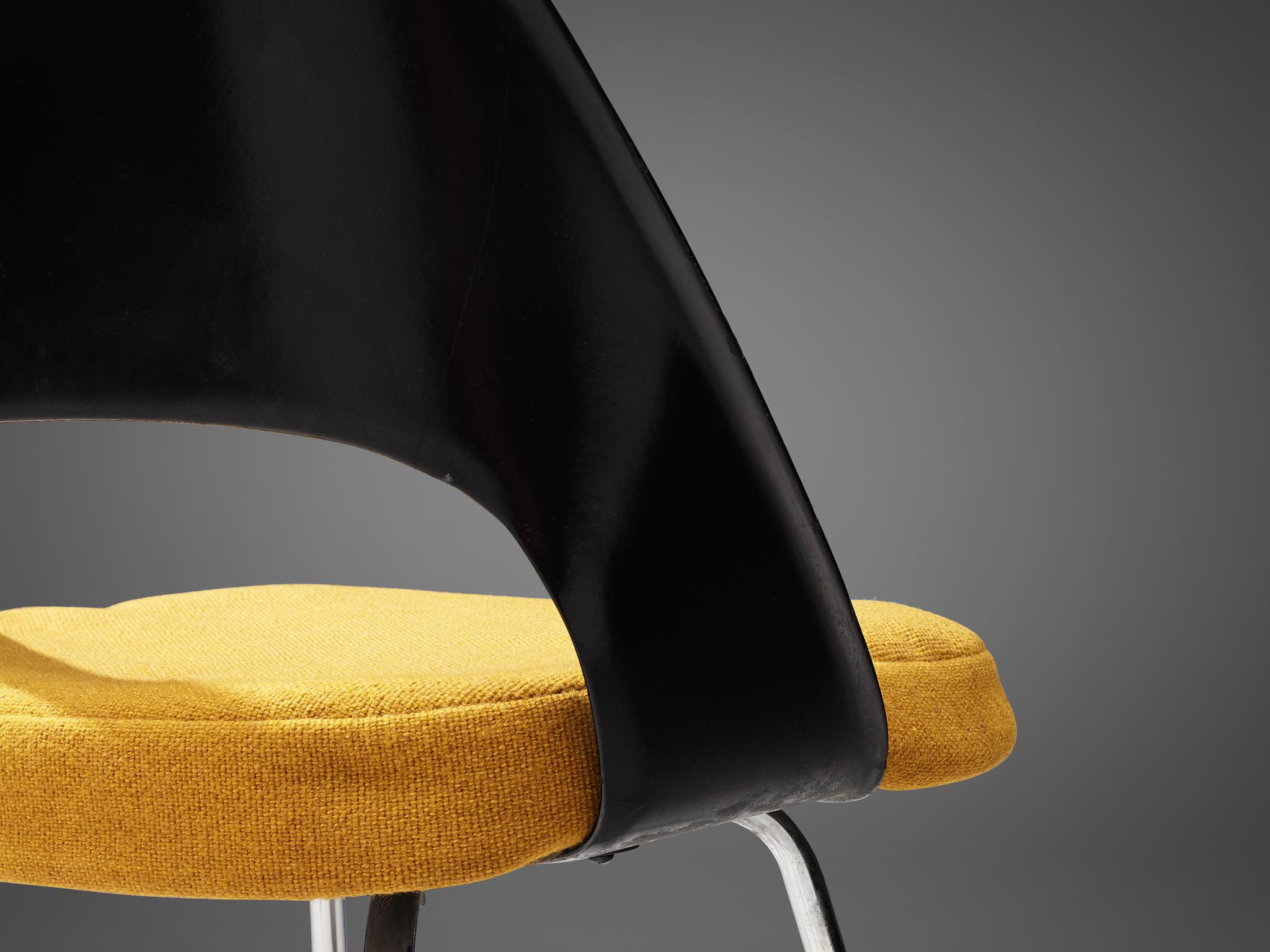 Milieu du XXe siècle Ensemble de six chaises de salle à manger Eero Saarinen pour Knoll International  en vente