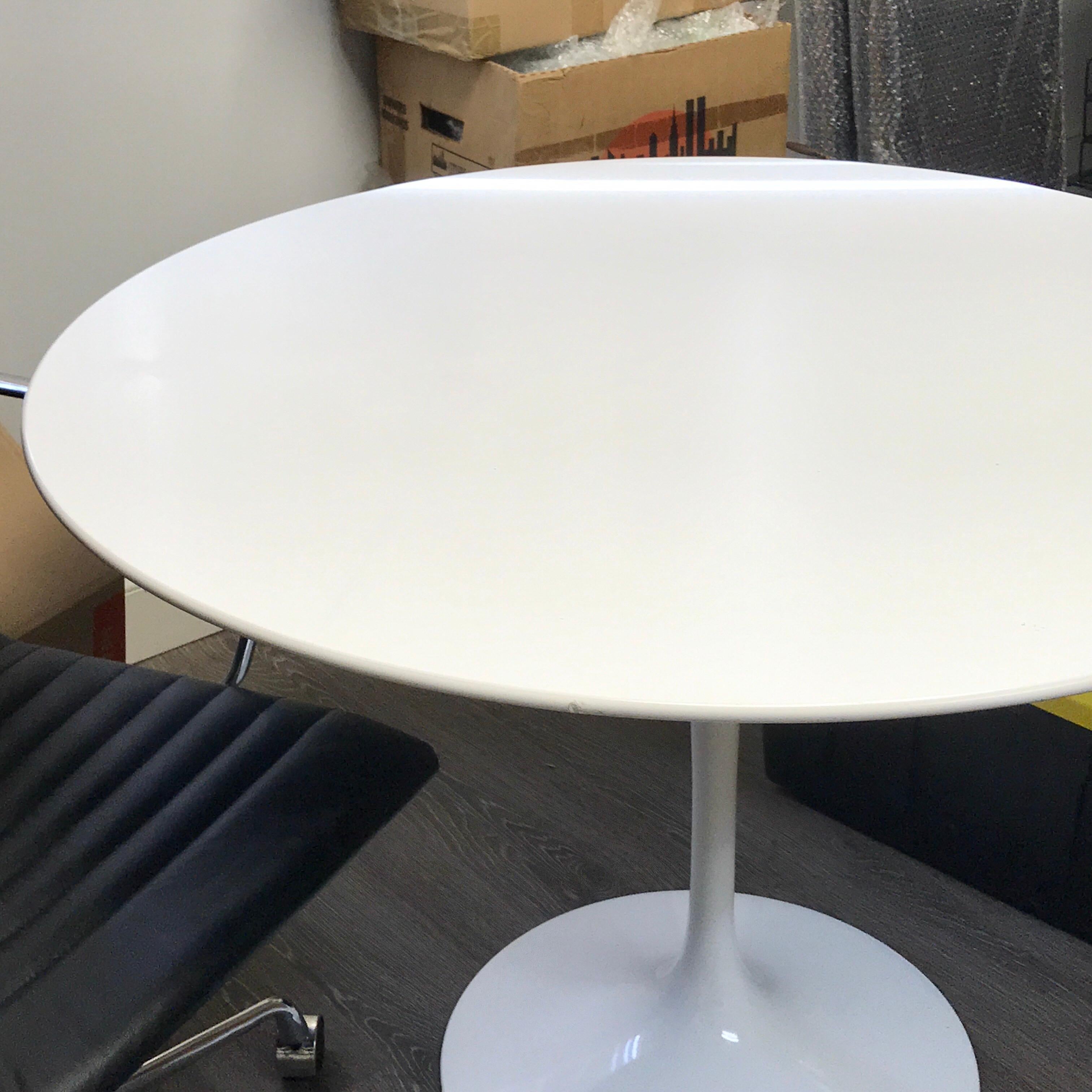 Eero Saarinen for Knoll International Tulip Dining Table 3