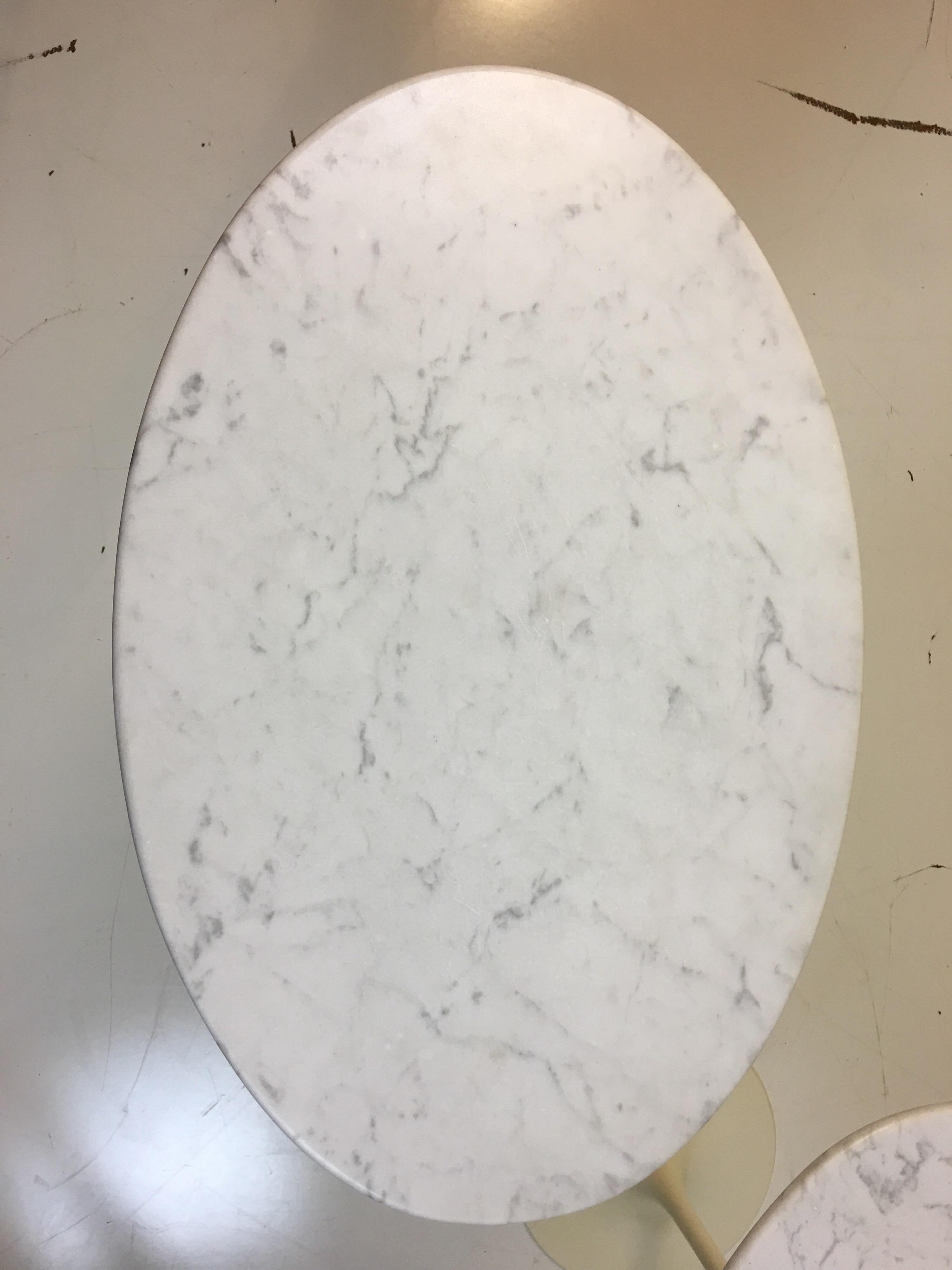 Eero Saarinen for Knoll Marble Oval Side Tables In Good Condition In Philadelphia, PA