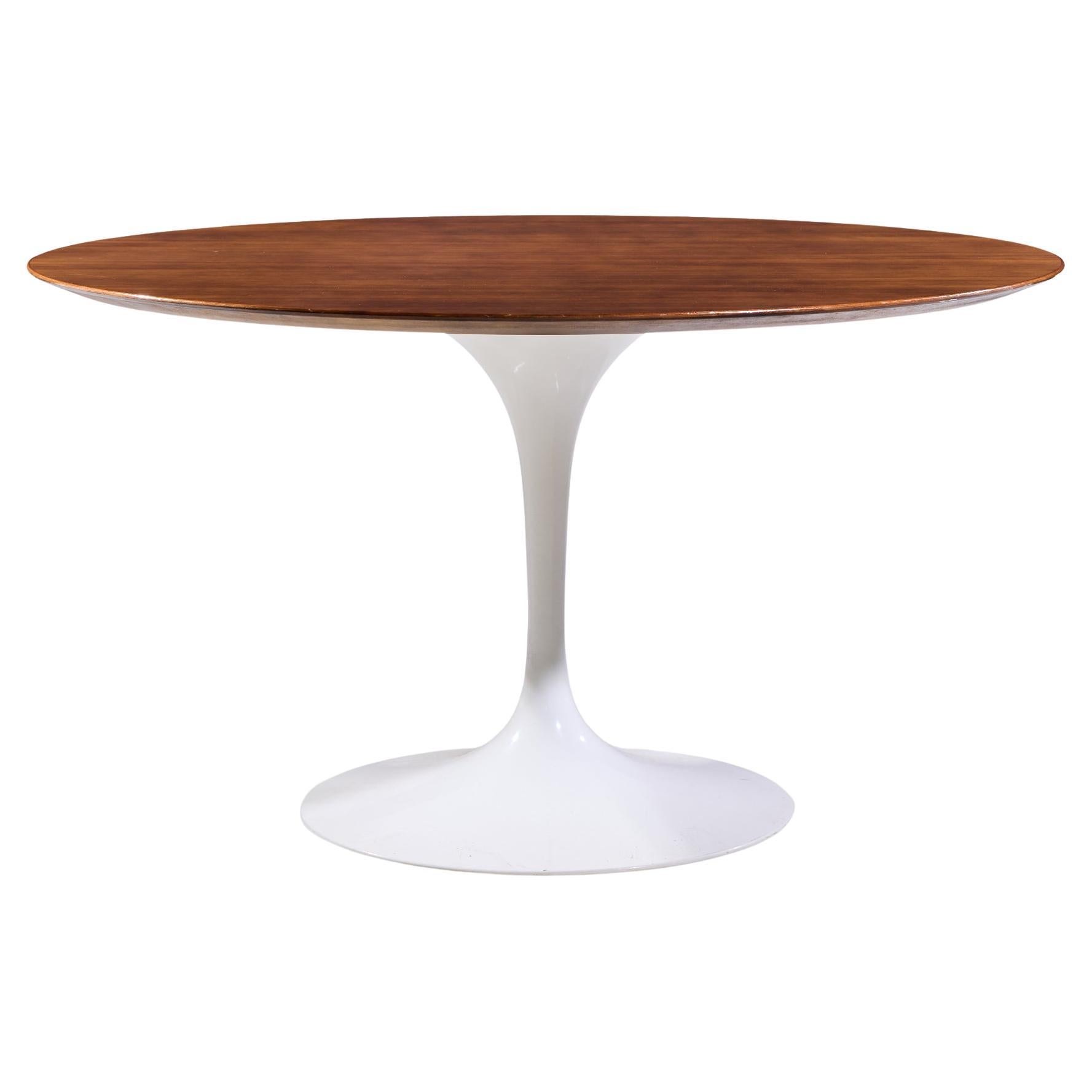 Are tulip tables sturdy?