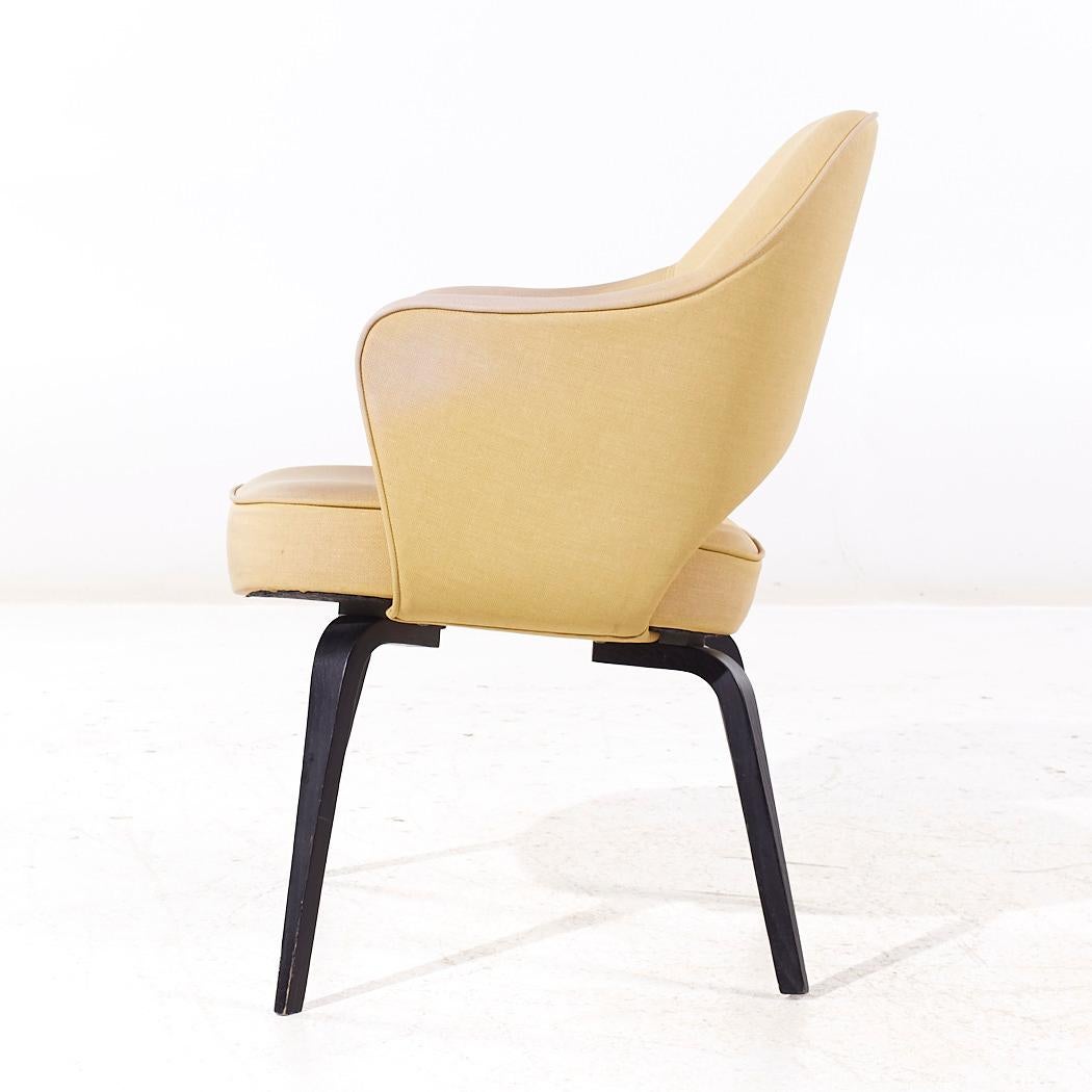 Eero Saarinen für Knoll Mid Century Bugholz Executive Esszimmerstühle - Satz von 12 im Angebot 9