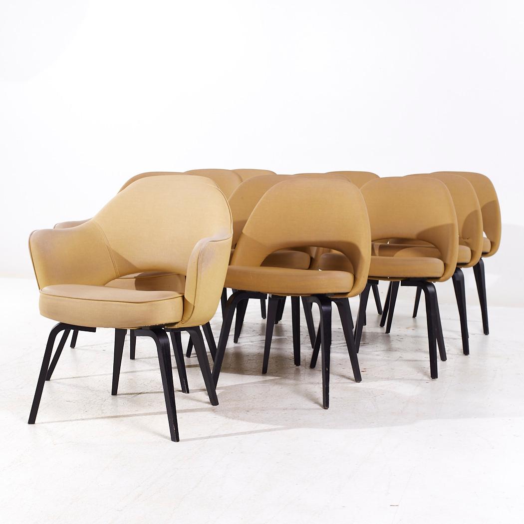 Eero Saarinen für Knoll Mid Century Bugholz Executive Esszimmerstühle - Satz von 12 (Moderne der Mitte des Jahrhunderts) im Angebot