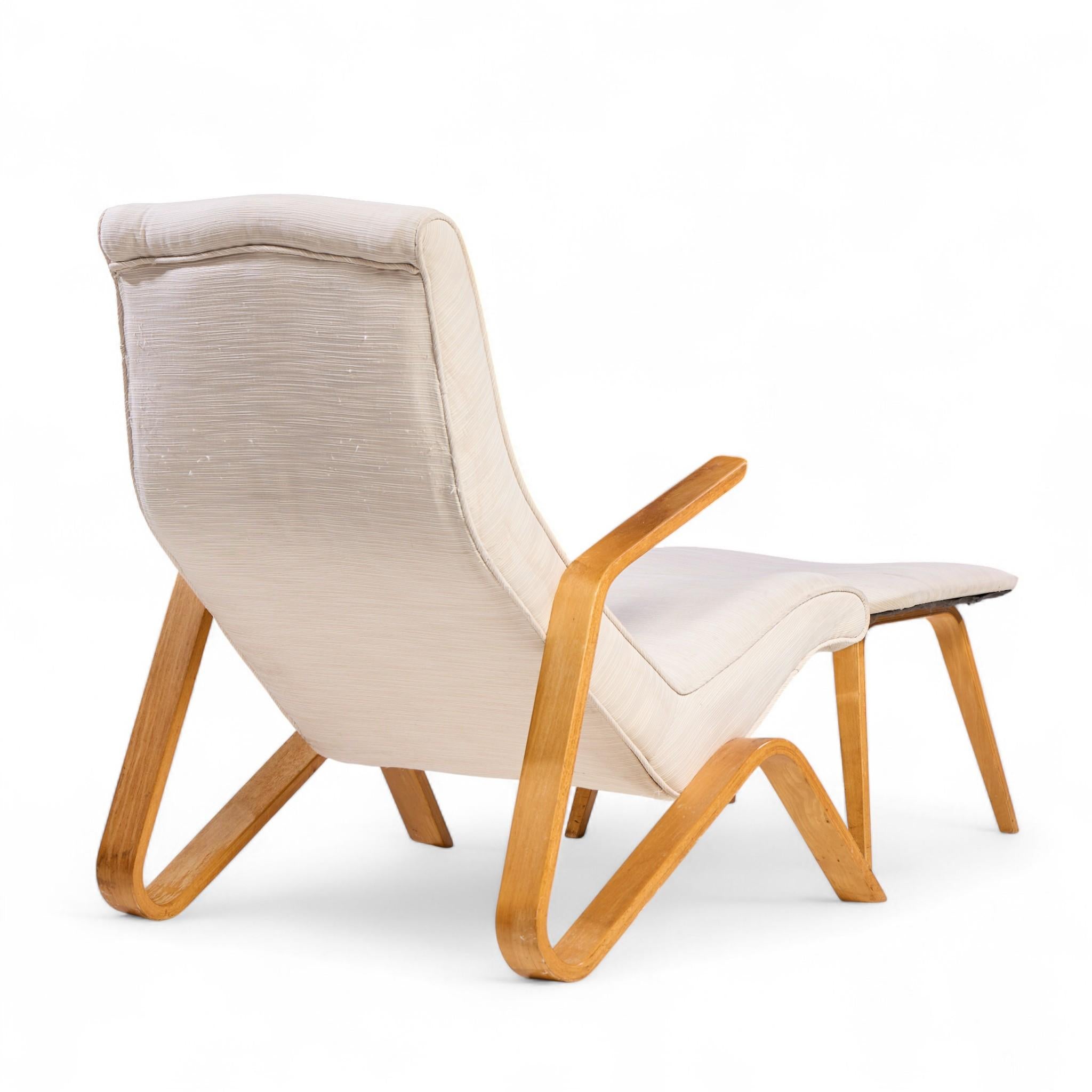Eero Saarinen for Knoll Mid Century Grasshopper Lounge Chairs – Pair and Ottoman en vente 3