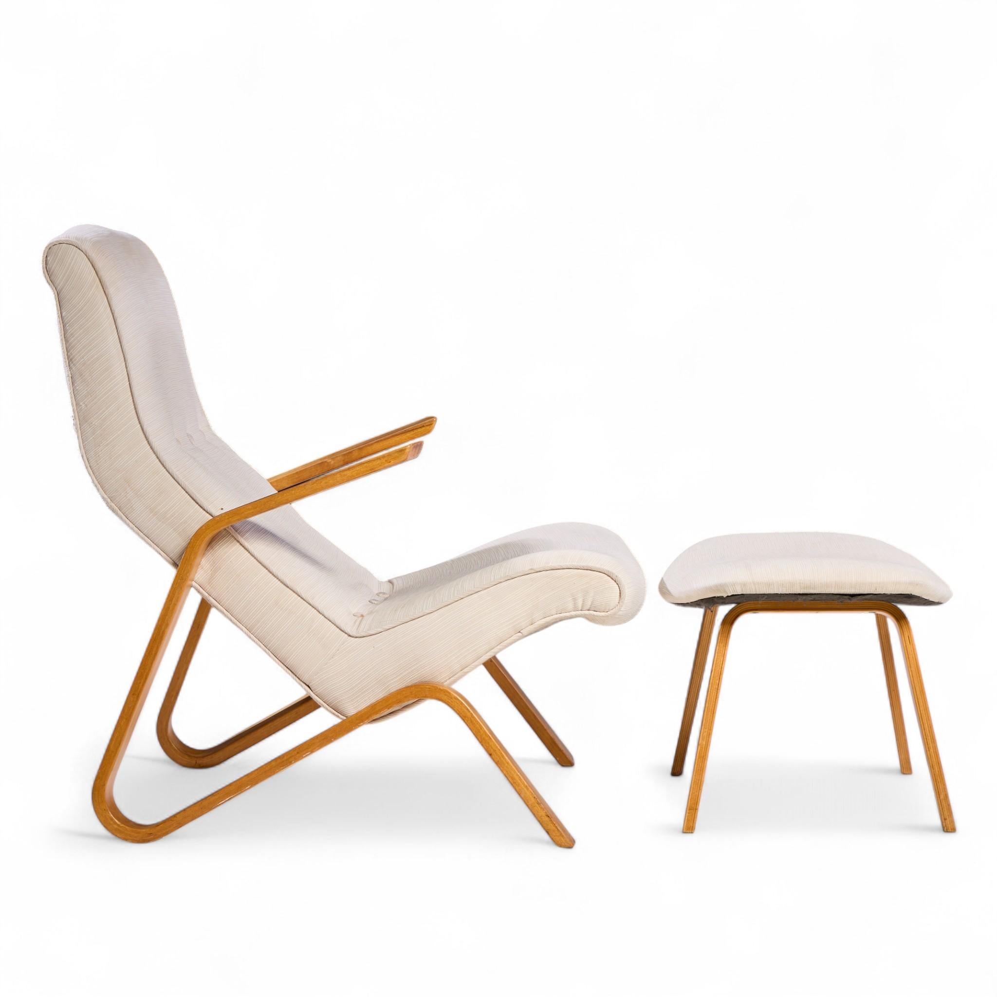 Eero Saarinen for Knoll Mid Century Grasshopper Lounge Chairs – Pair and Ottoman en vente 4