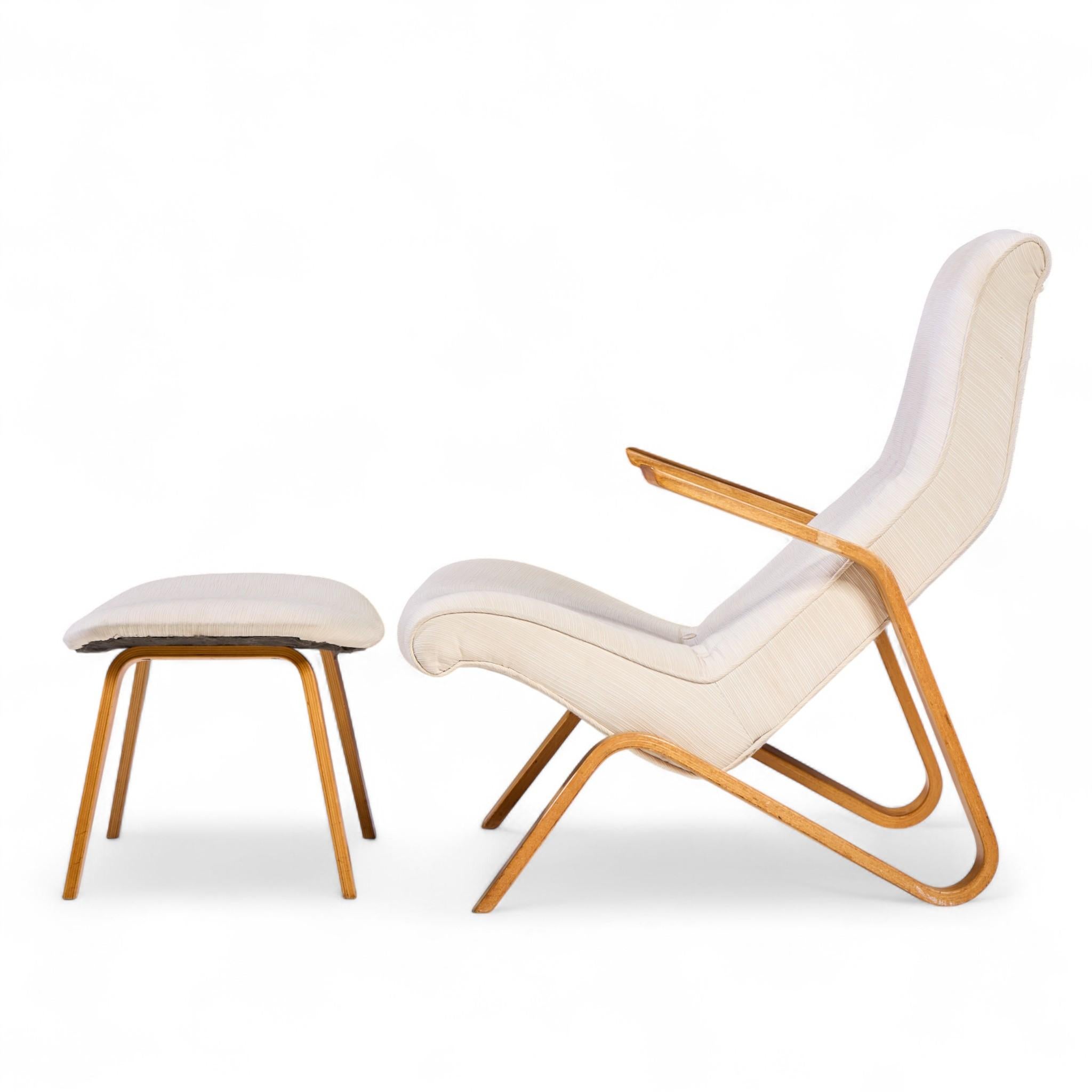 Tissu d'ameublement Eero Saarinen for Knoll Mid Century Grasshopper Lounge Chairs – Pair and Ottoman en vente