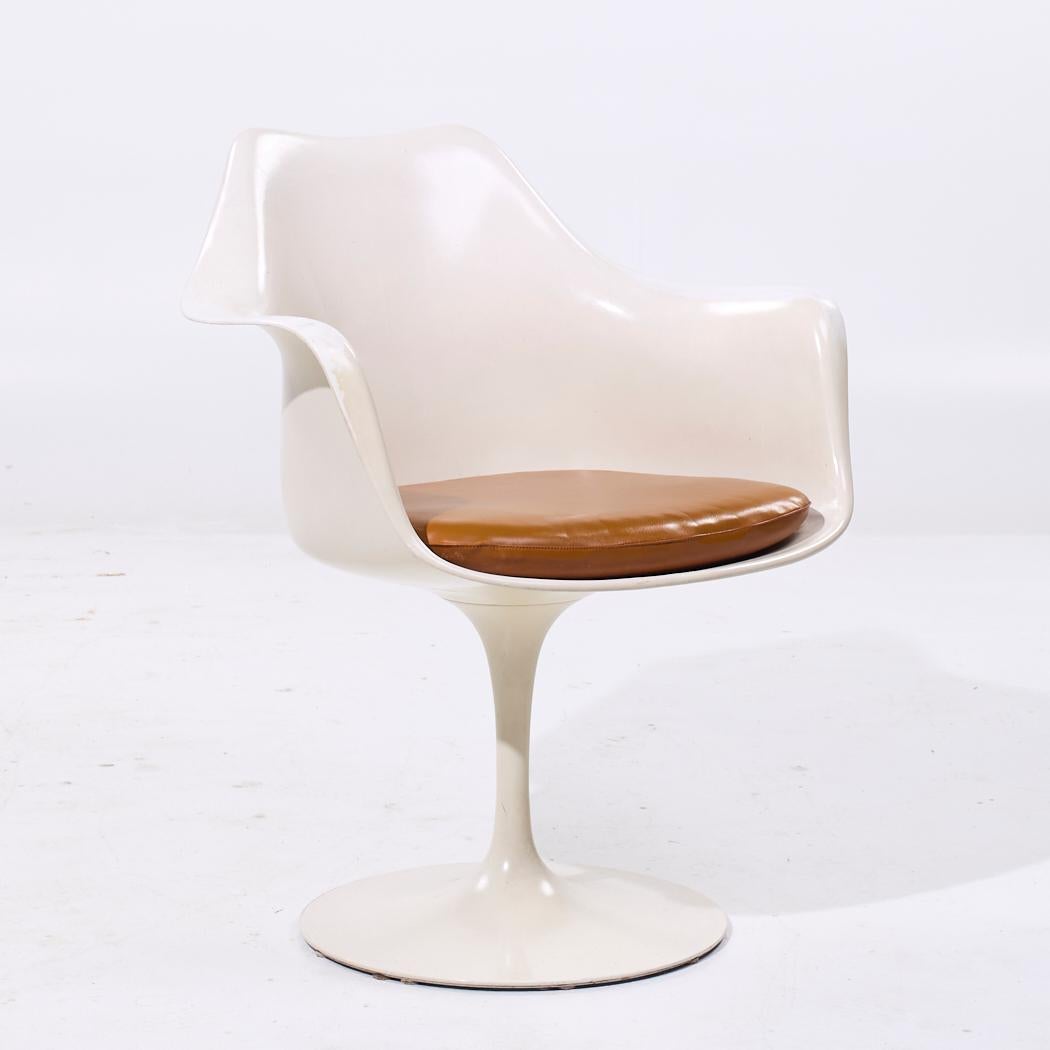 Eero Saarinen per Knoll Sedie da pranzo Tulip di metà secolo - Set di 6 in vendita 4