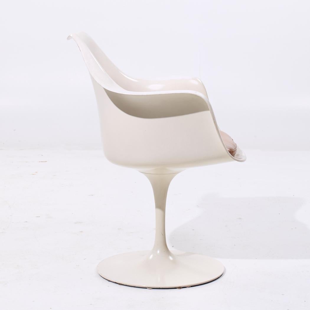 Eero Saarinen per Knoll Sedie da pranzo Tulip di metà secolo - Set di 6 in vendita 9