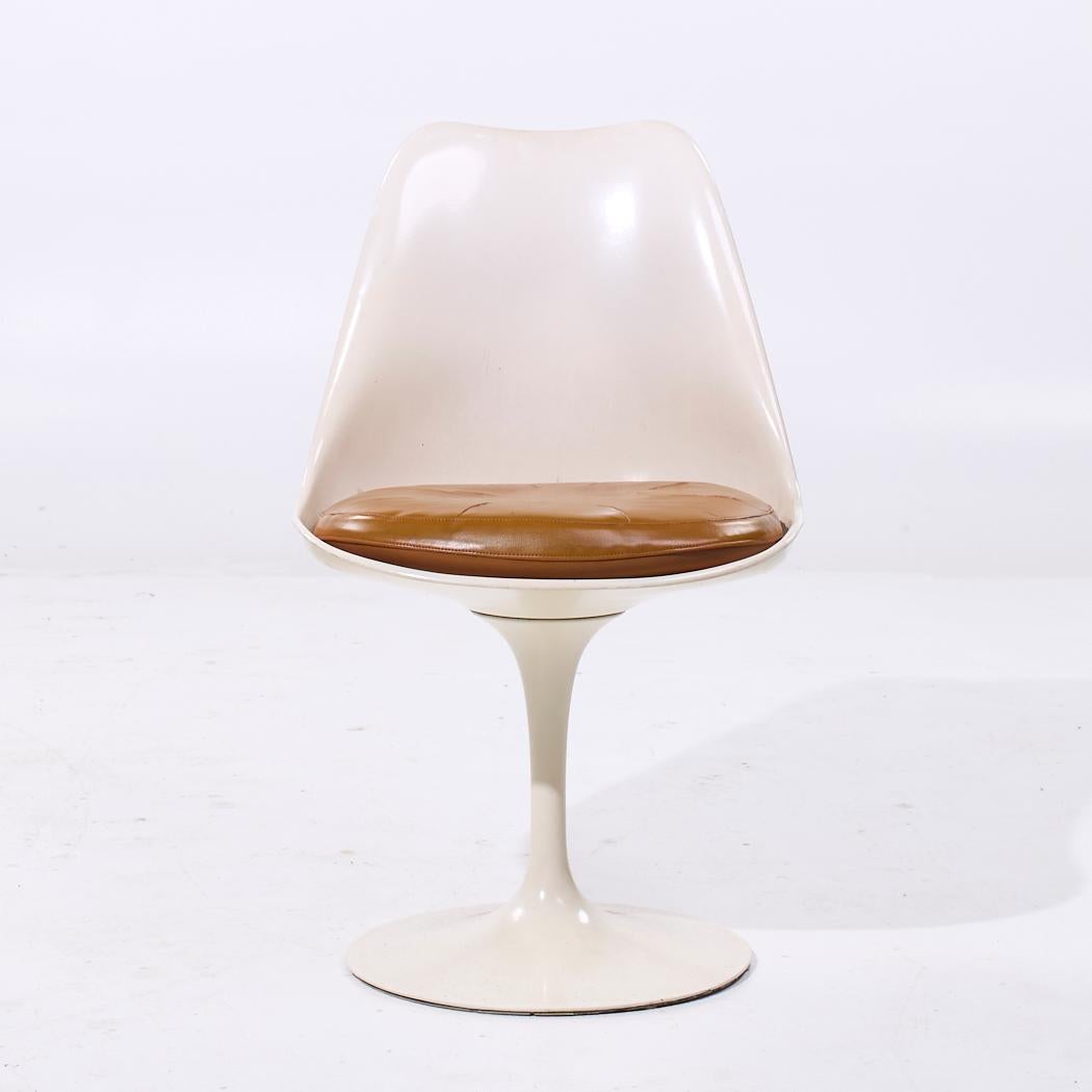 Eero Saarinen per Knoll Sedie da pranzo Tulip di metà secolo - Set di 6 In condizioni buone in vendita a Countryside, IL