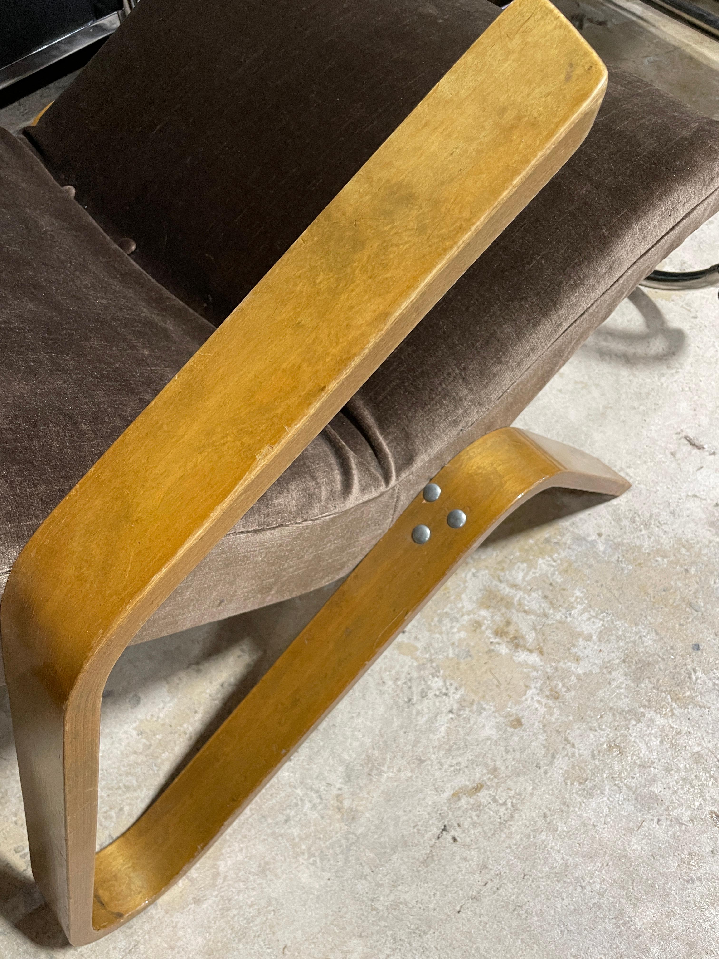 Milieu du XXe siècle Paire de fauteuils Grasshopper du milieu du siècle modèle 61 d'Eero Saarinen pour Knoll en vente