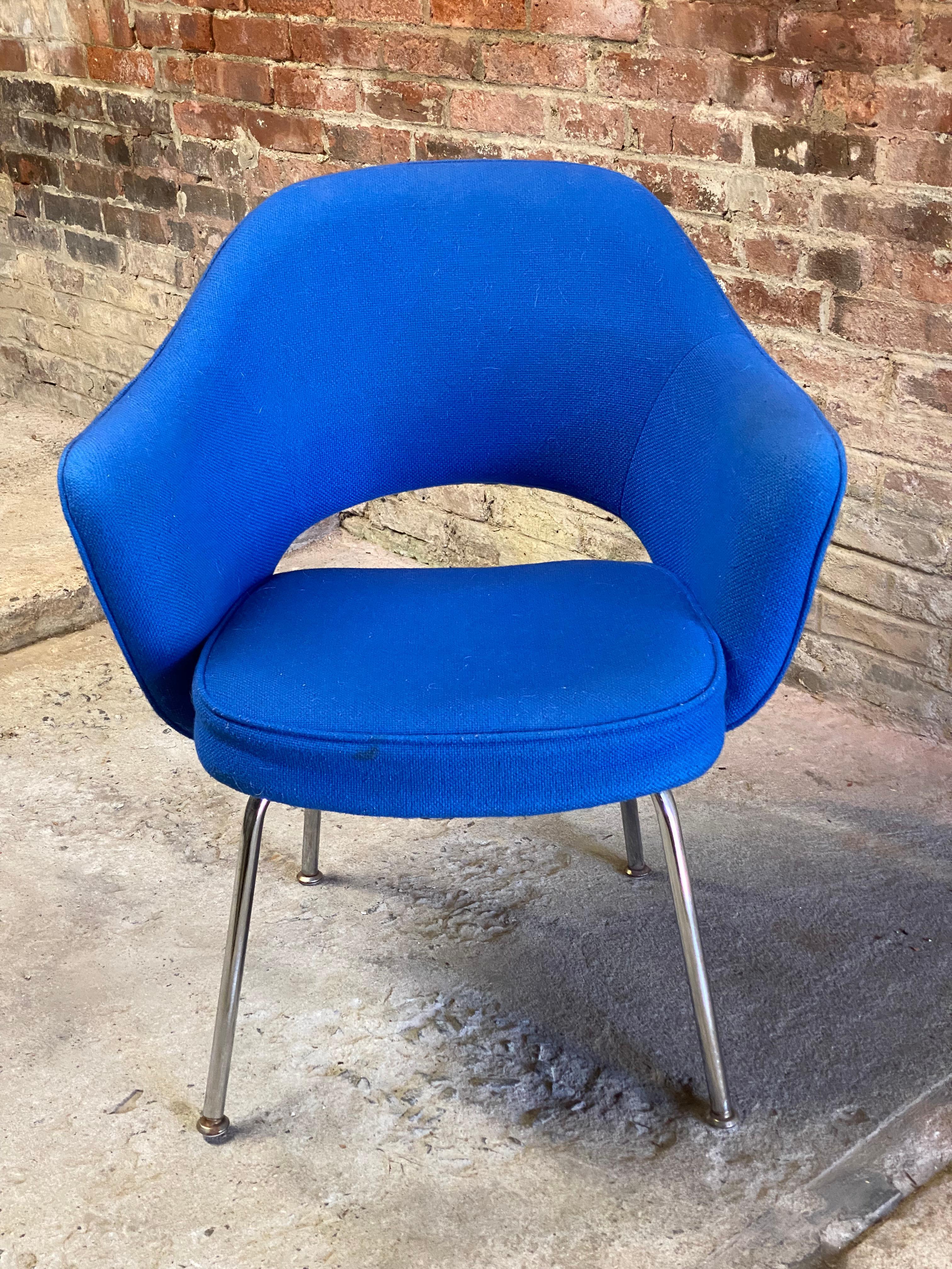 Eero Saarinen for Knoll Model 71 IBM Executive Chair In Good Condition For Sale In Garnerville, NY